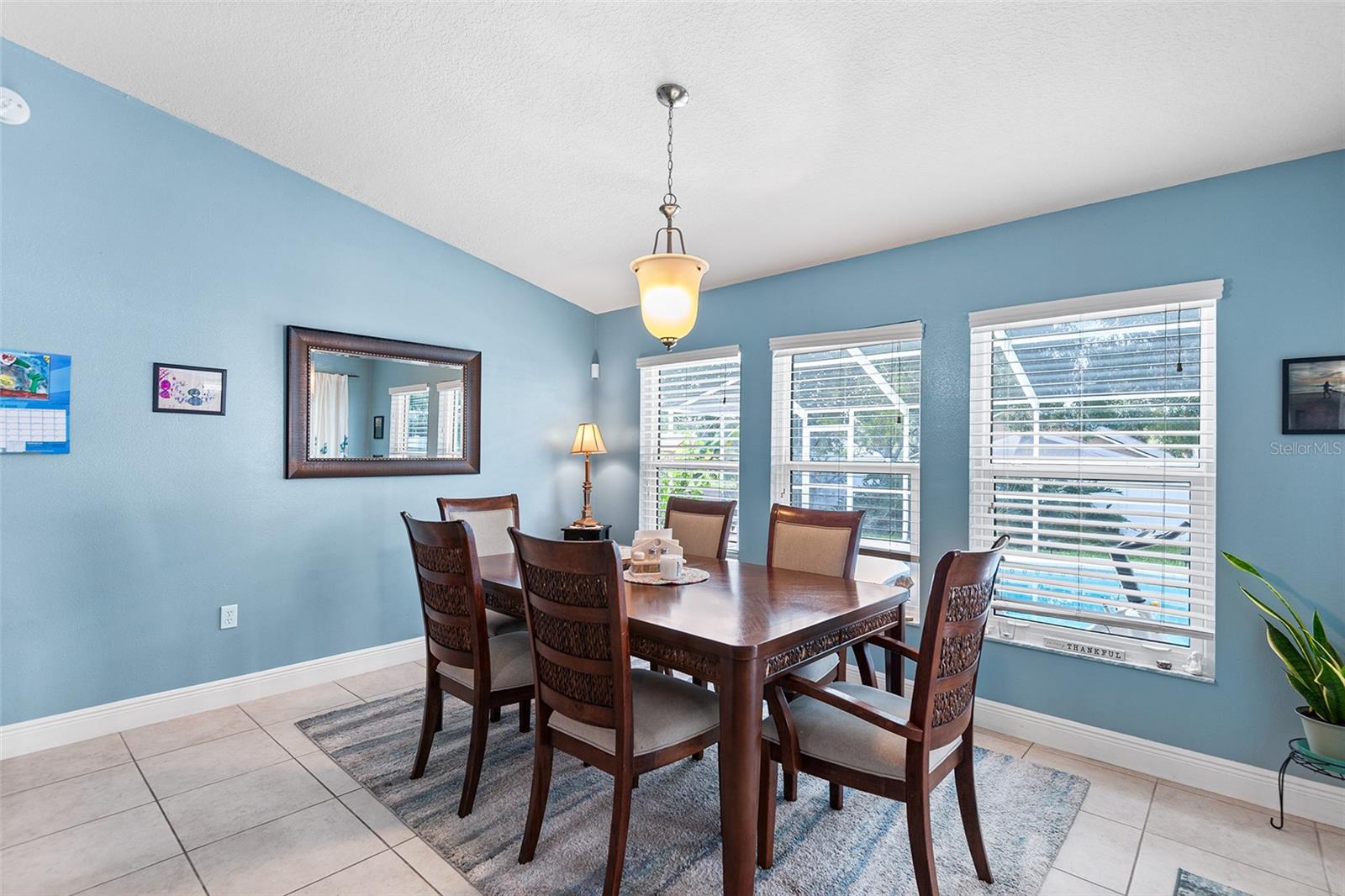 Image 13 of 47 For 707 Powder Horn Row