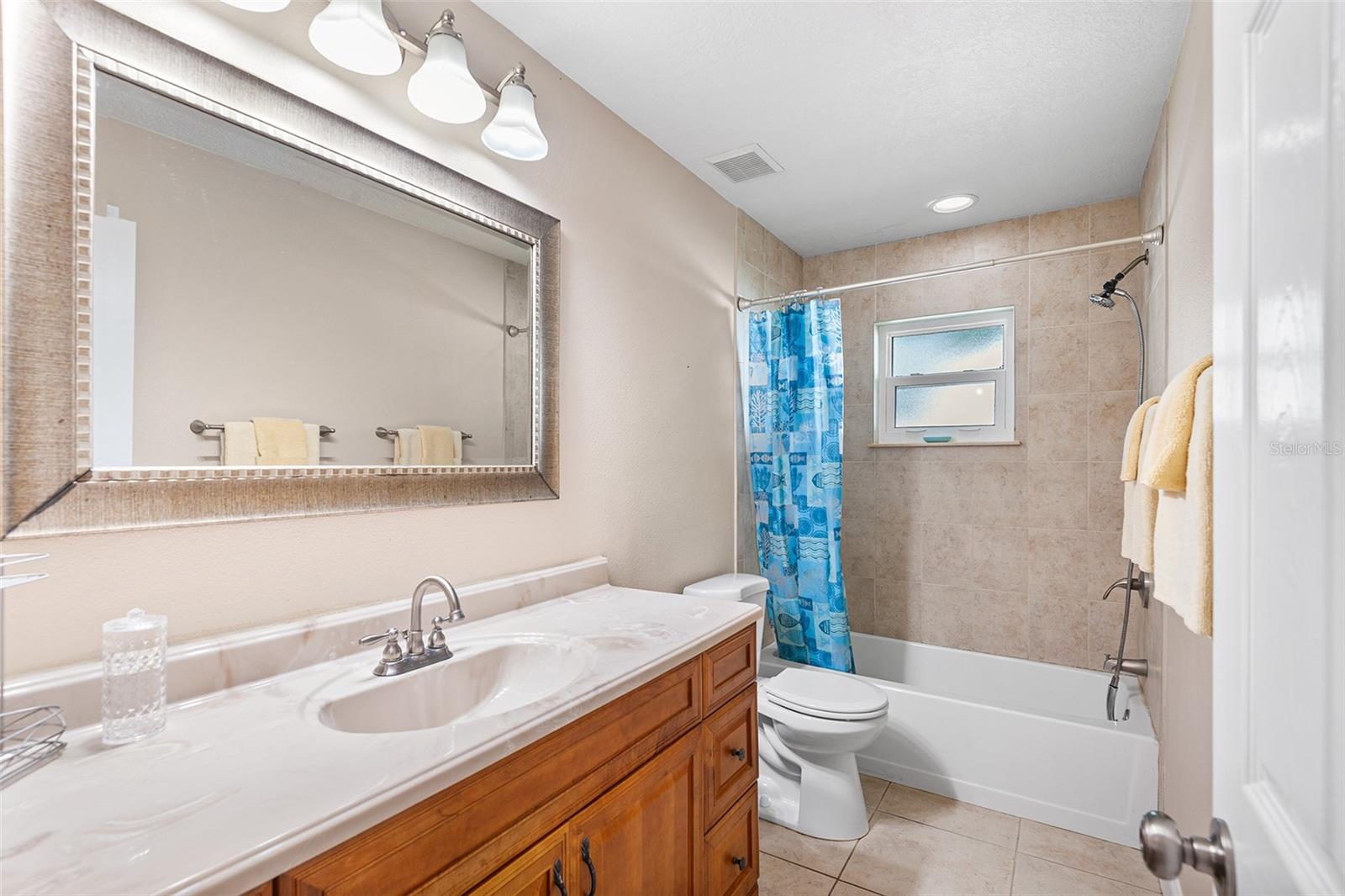 Image 27 of 47 For 707 Powder Horn Row