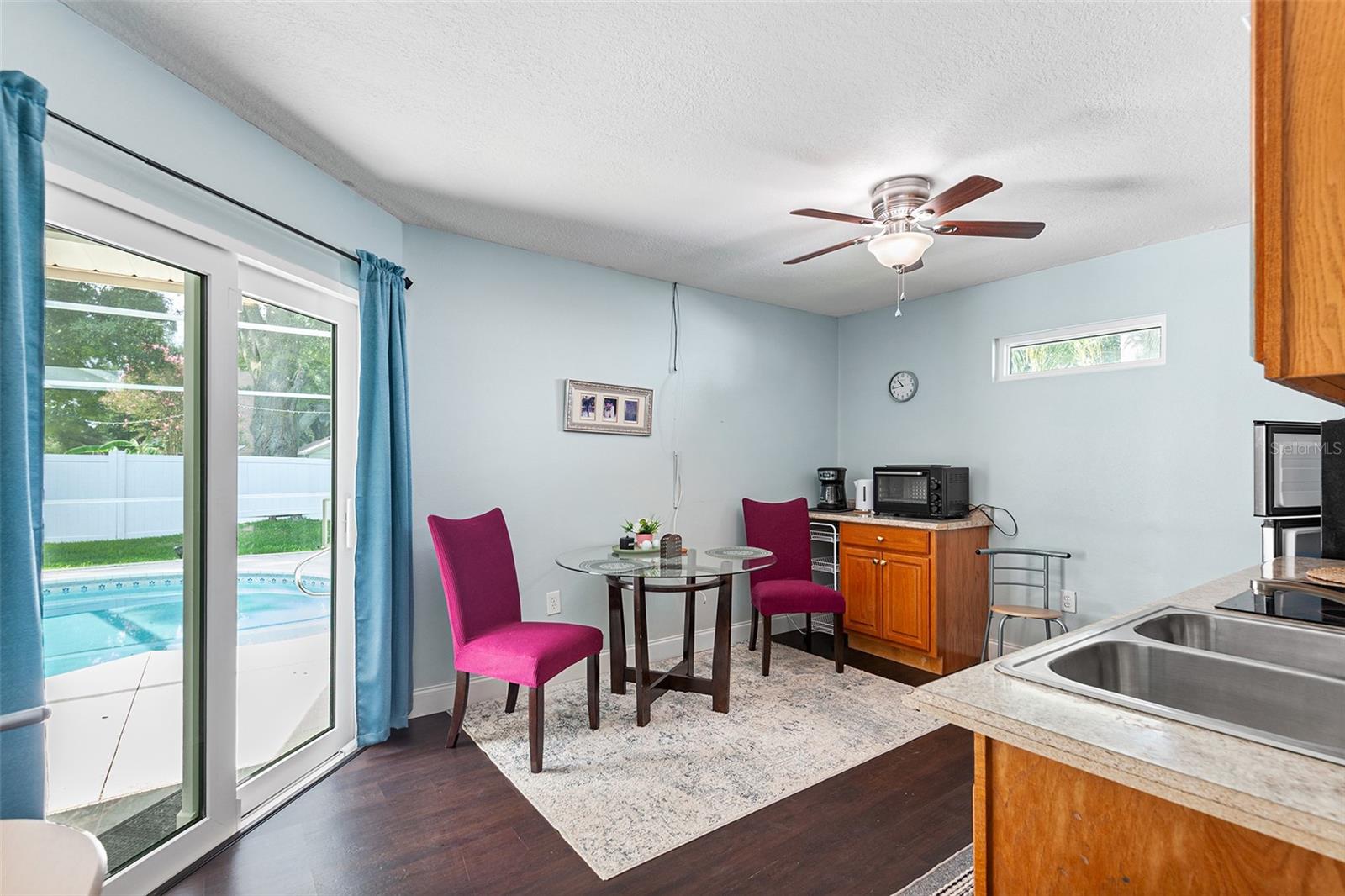 Image 28 of 47 For 707 Powder Horn Row