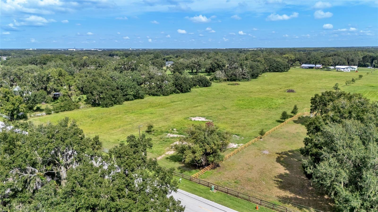 Image 3 of 41 For 1305 Cherry Lane