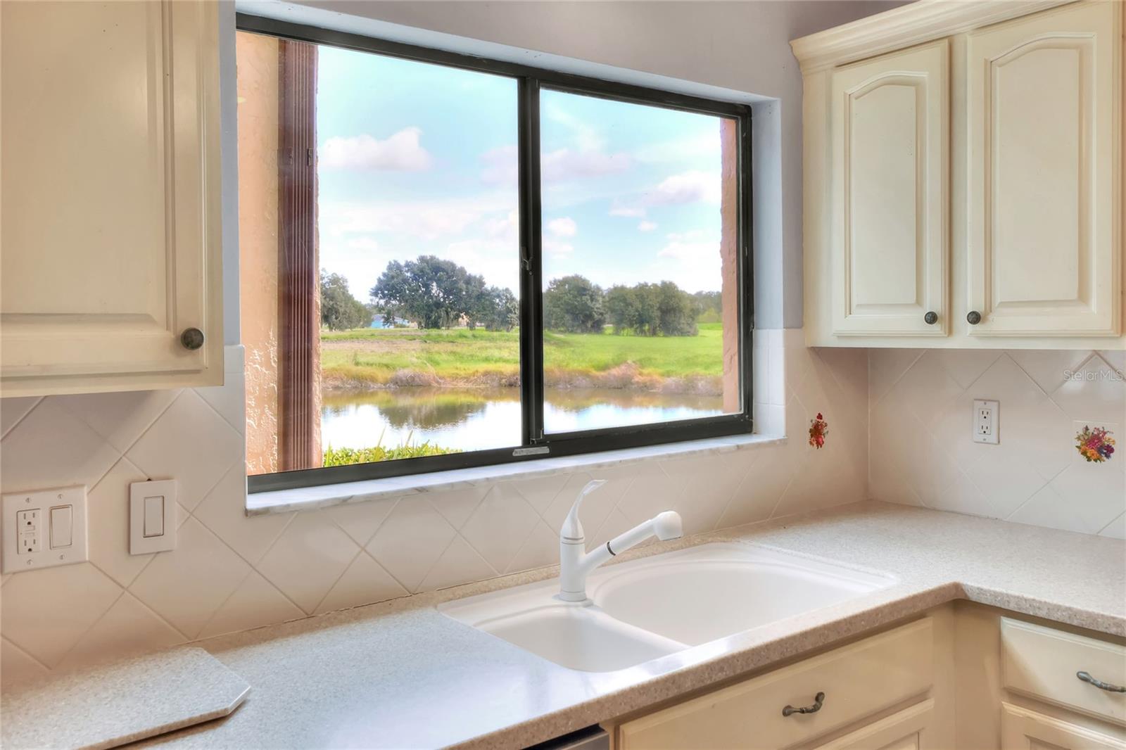Image 17 of 49 For 4255 Creekwood Lane 4255