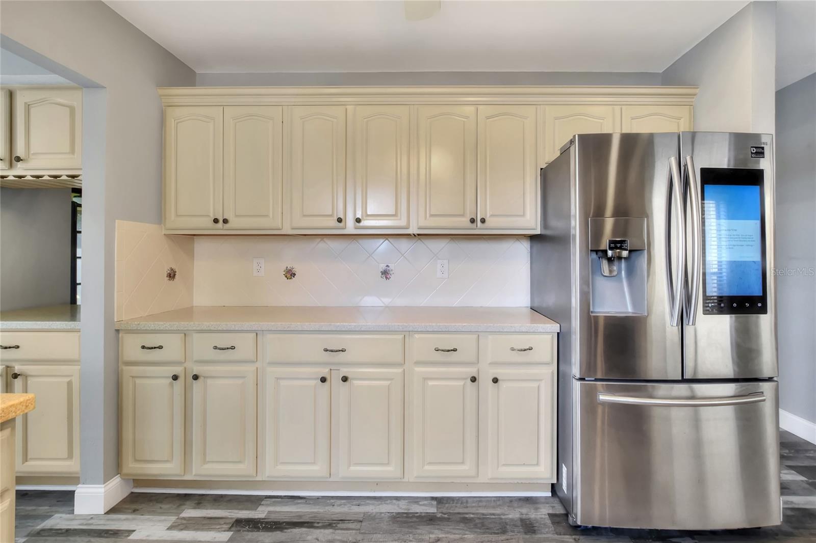 Image 18 of 49 For 4255 Creekwood Lane 4255