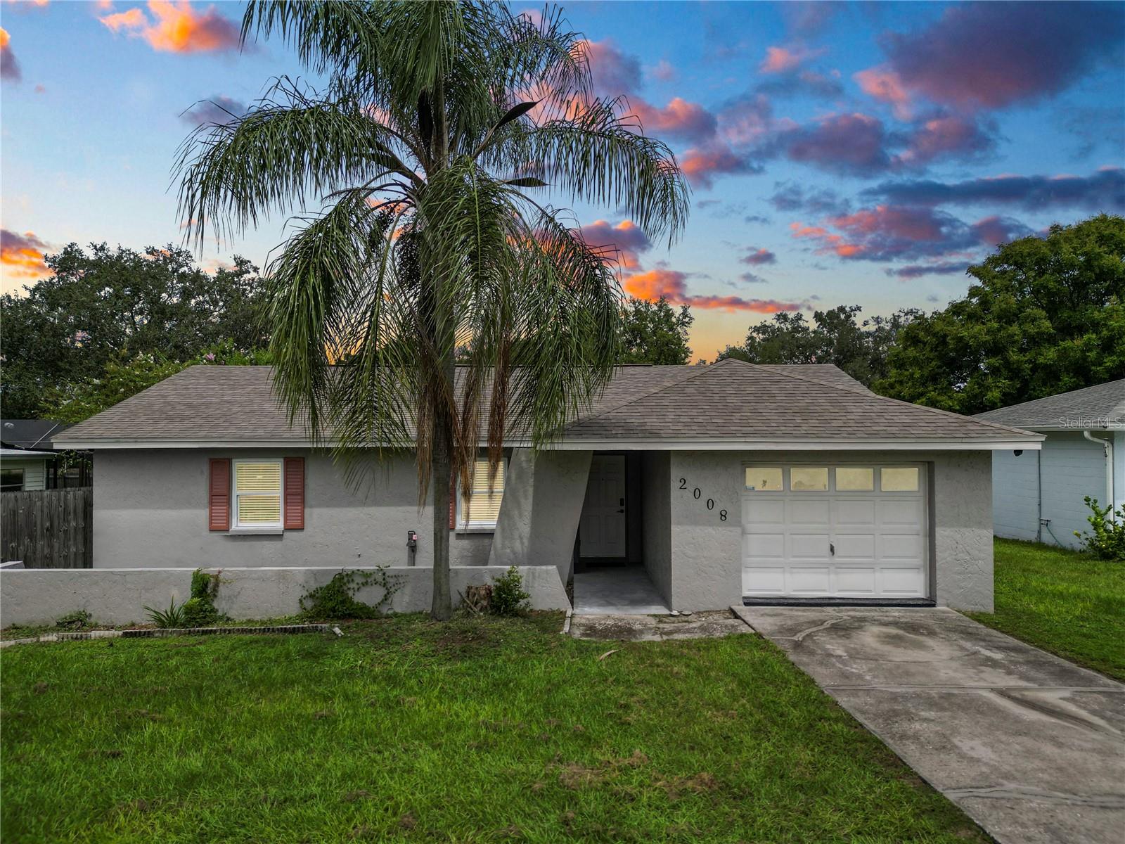 Details for 2008 Crystal Lake Drive, LAKELAND, FL 33801