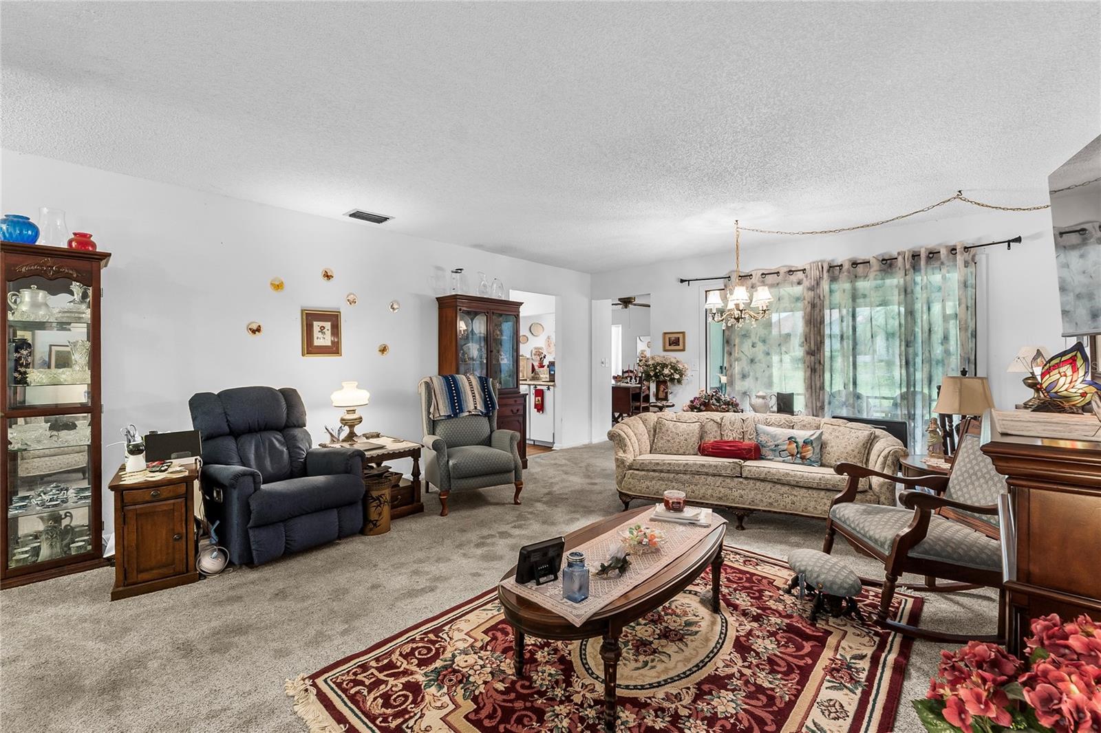 Image 6 of 39 For 6642 Trail Ridge Drive 6642