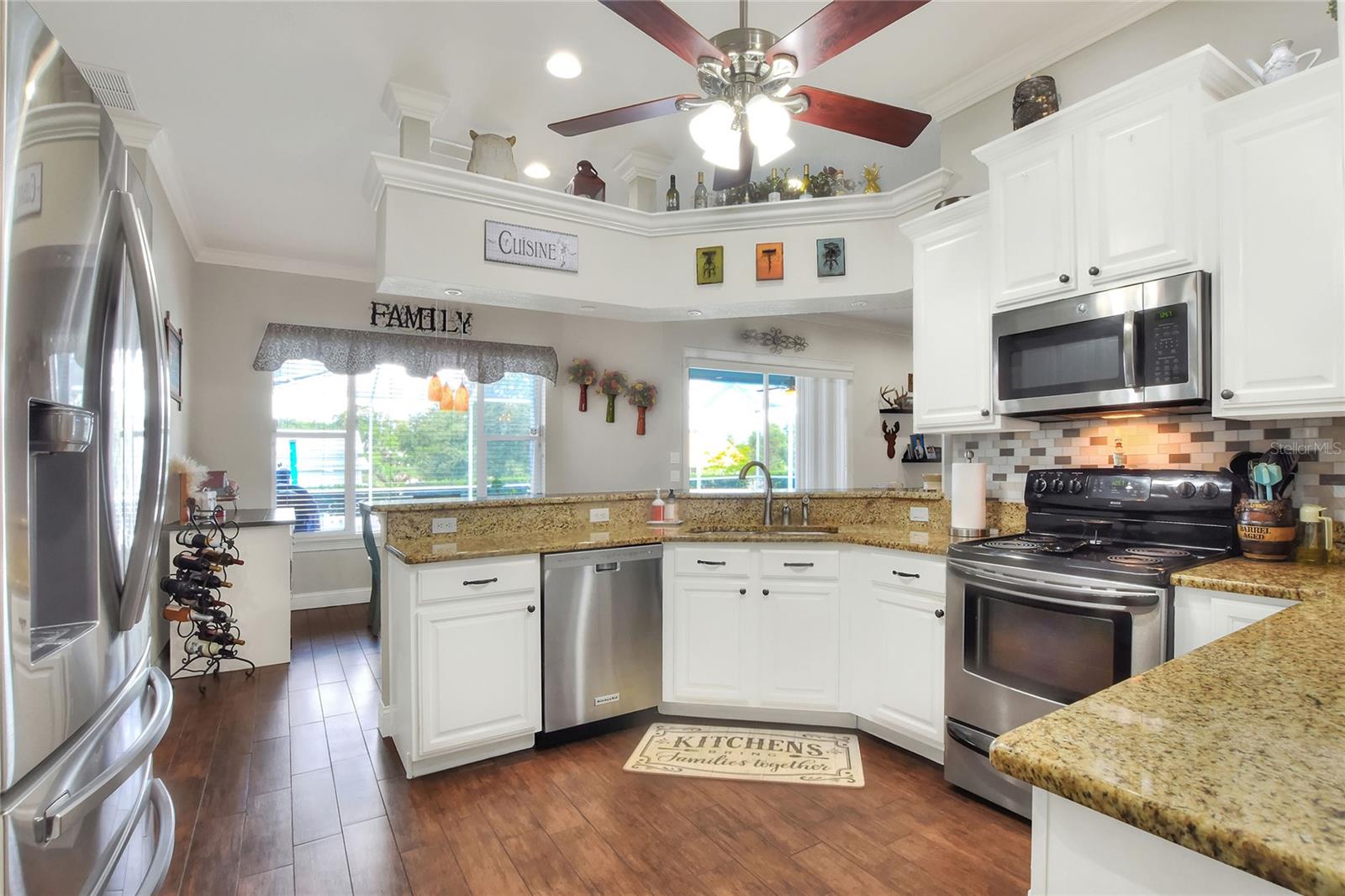 Image 11 of 59 For 8961 Campbell Road