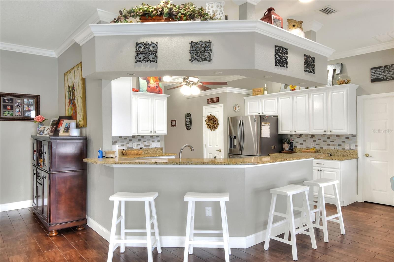 Image 7 of 59 For 8961 Campbell Road