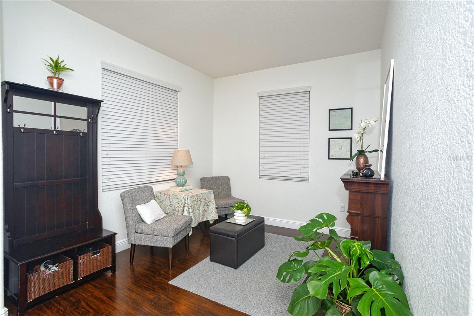 Image 7 of 52 For 6557 Evergreen Park Drive