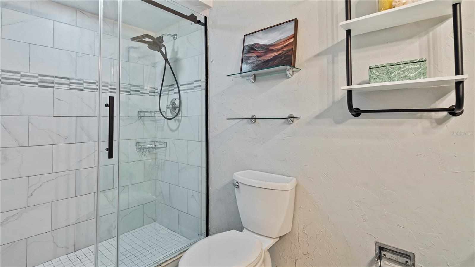 Image 11 of 51 For 1215 Cypress Point E