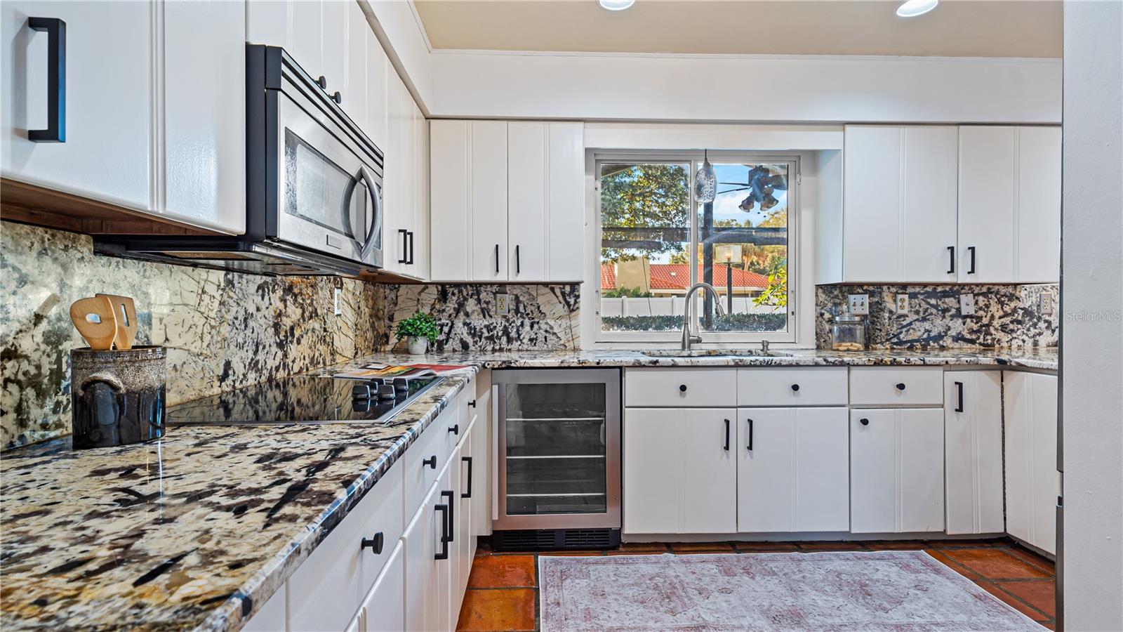 Image 16 of 51 For 1215 Cypress Point E
