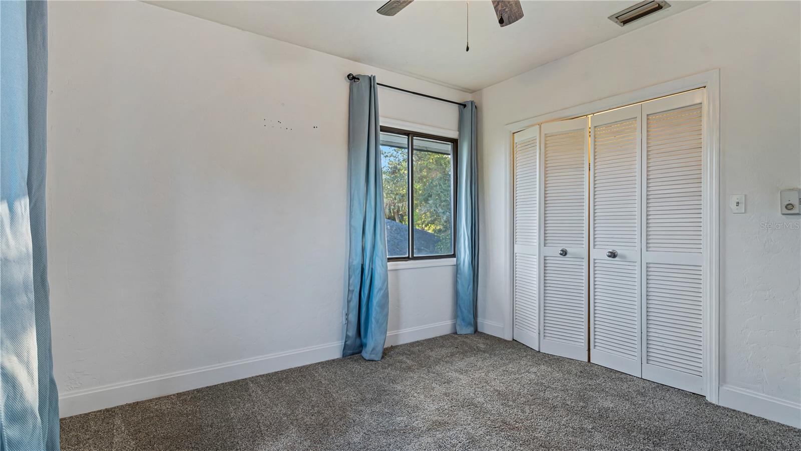 Image 40 of 51 For 1215 Cypress Point E