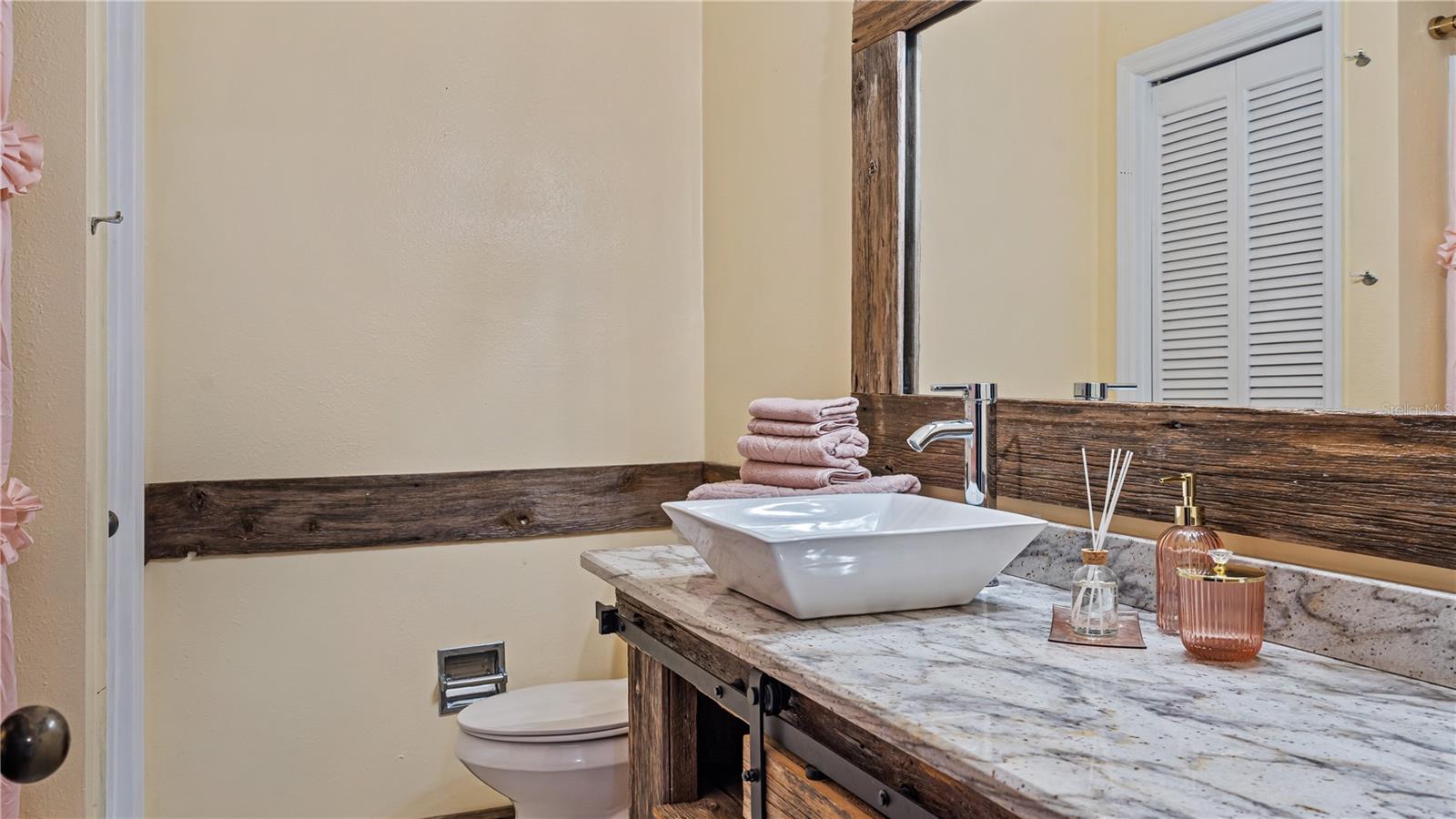 Image 42 of 51 For 1215 Cypress Point E