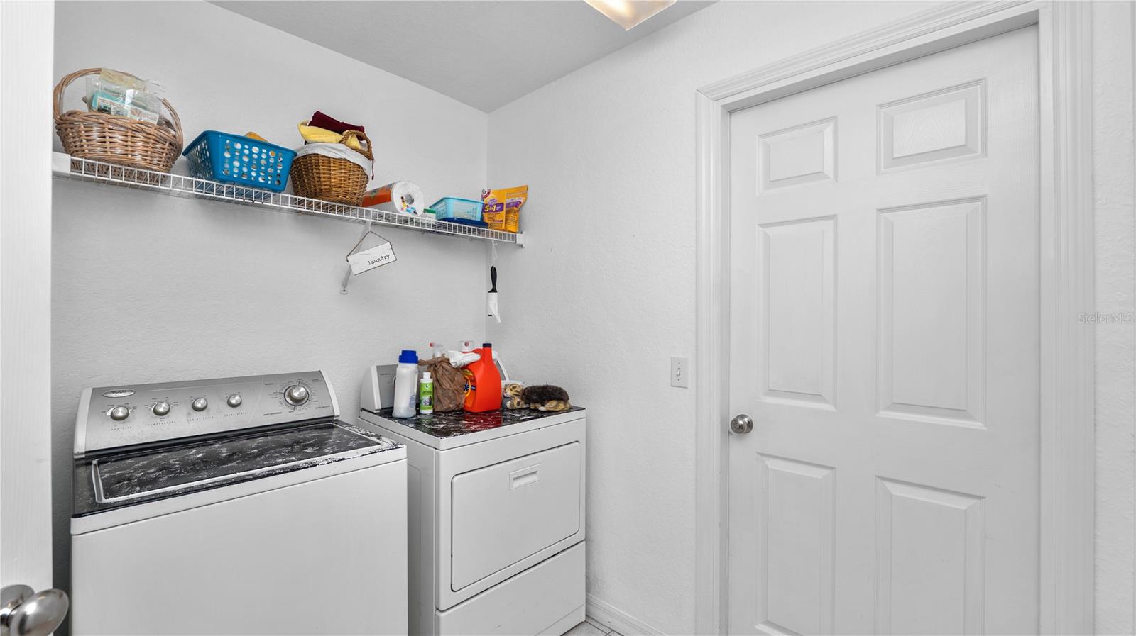 Image 14 of 42 For 6915 Starmount Drive