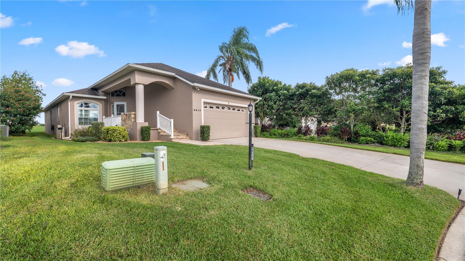 Image 39 of 42 For 6915 Starmount Drive