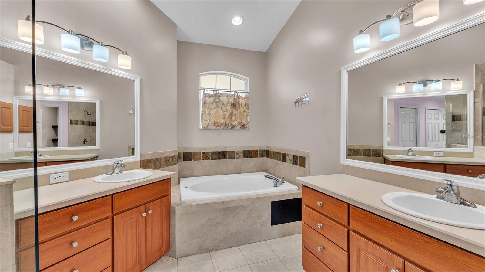 Image 12 of 35 For 649 Grasslands Village Circle