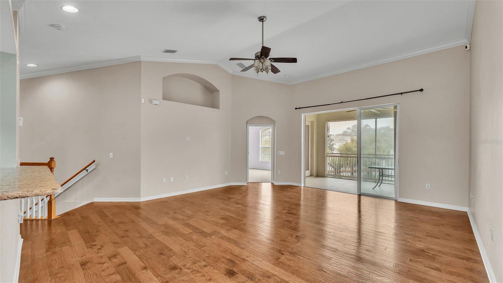 Image 18 of 35 For 649 Grasslands Village Circle