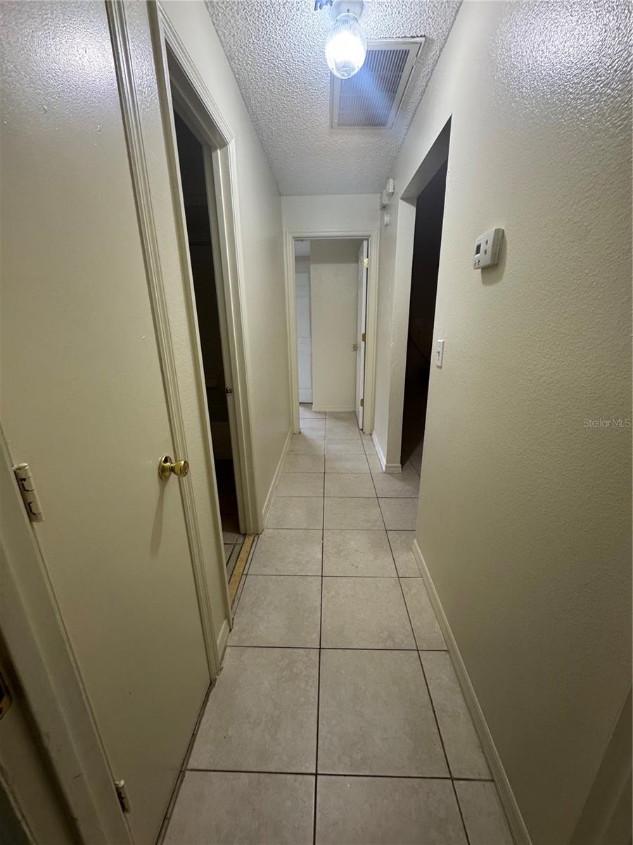 Image 8 of 10 For 222 Mary Catherine Court