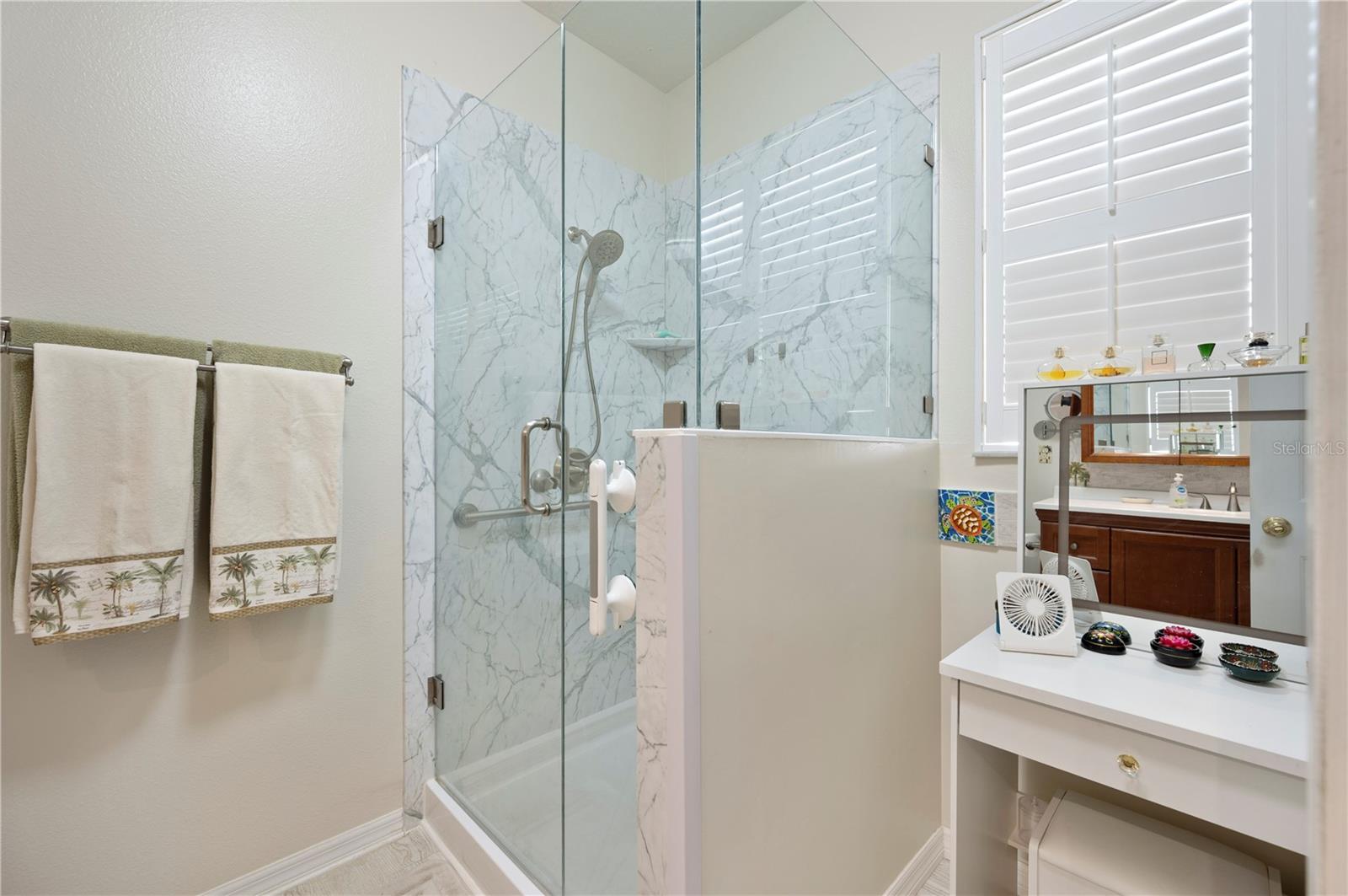 Image 20 of 62 For 6973 Lake Eaglebrooke Drive