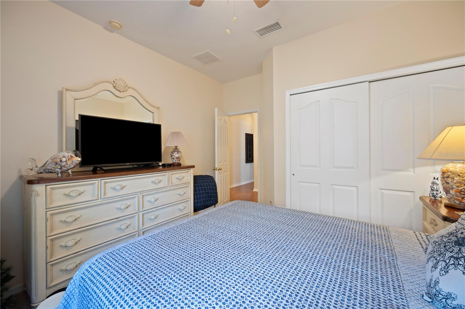 Image 29 of 62 For 6973 Lake Eaglebrooke Drive