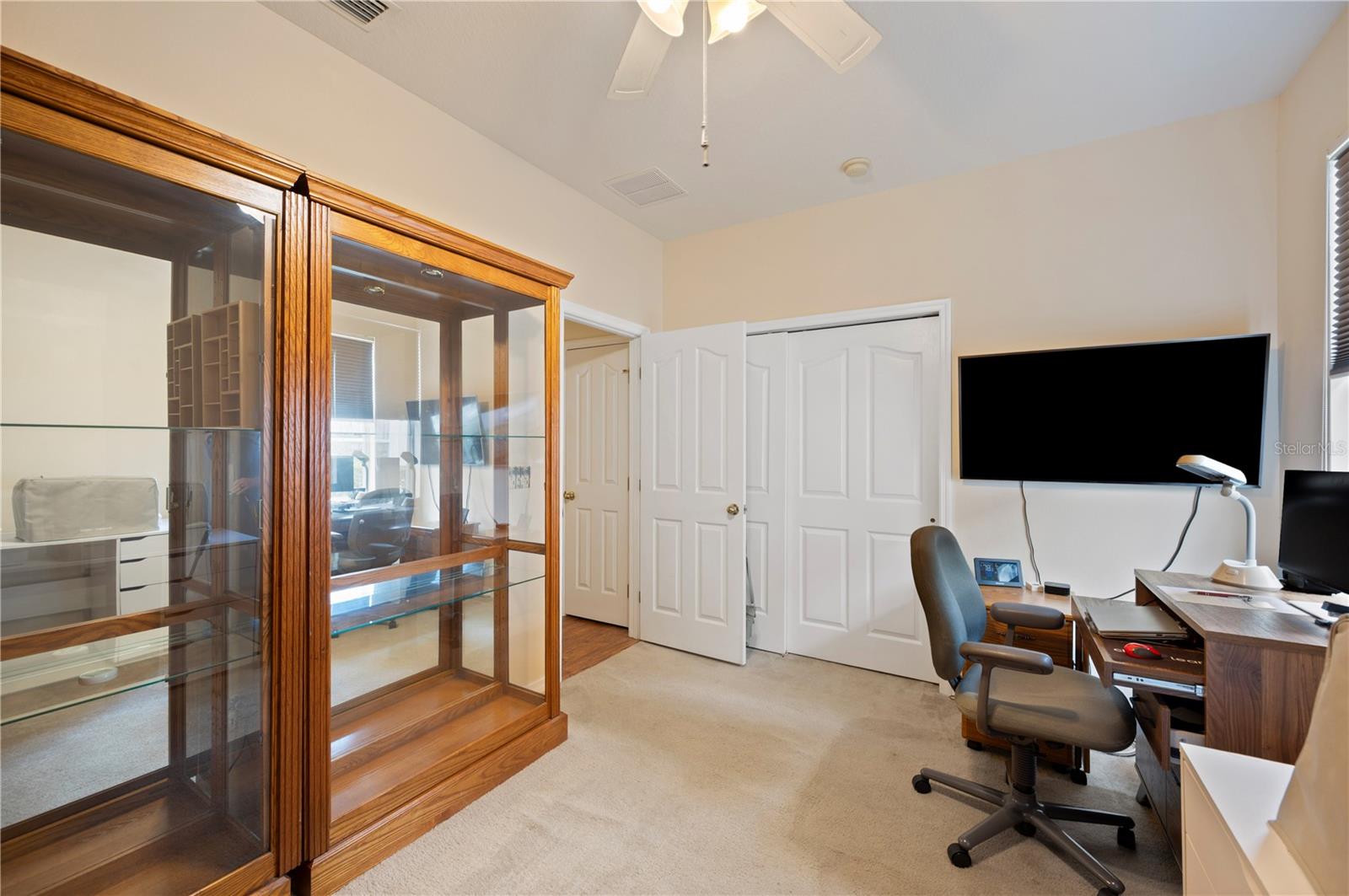 Image 31 of 62 For 6973 Lake Eaglebrooke Drive
