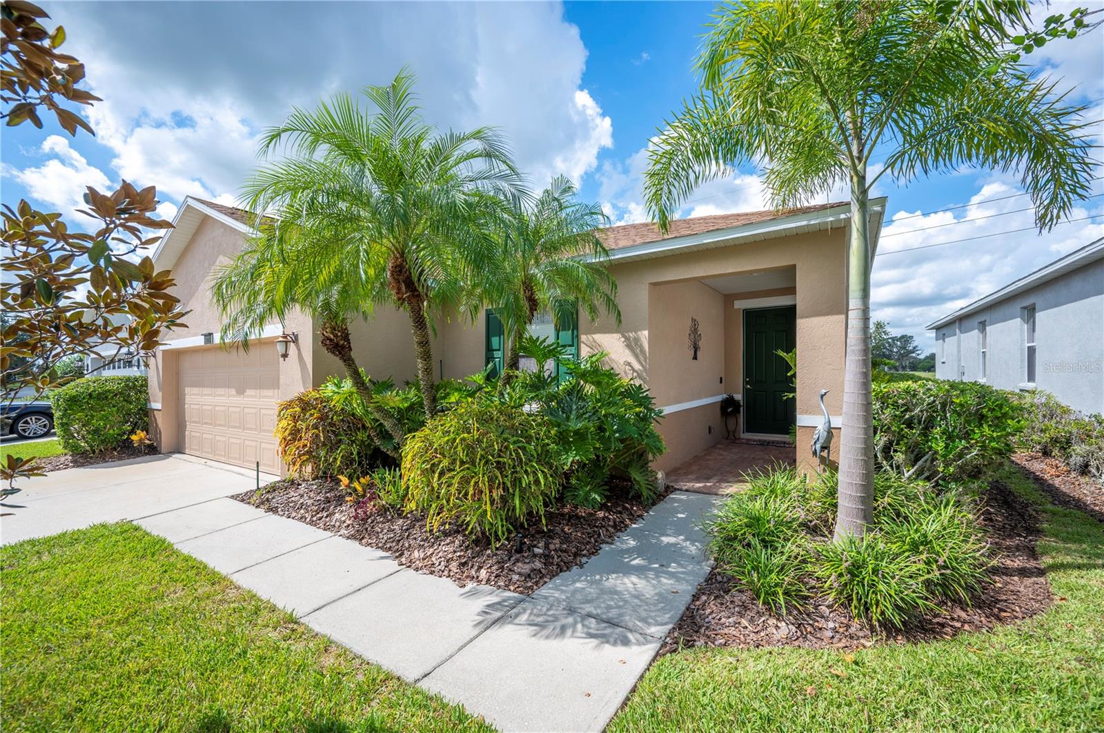 Image 4 of 62 For 6973 Lake Eaglebrooke Drive