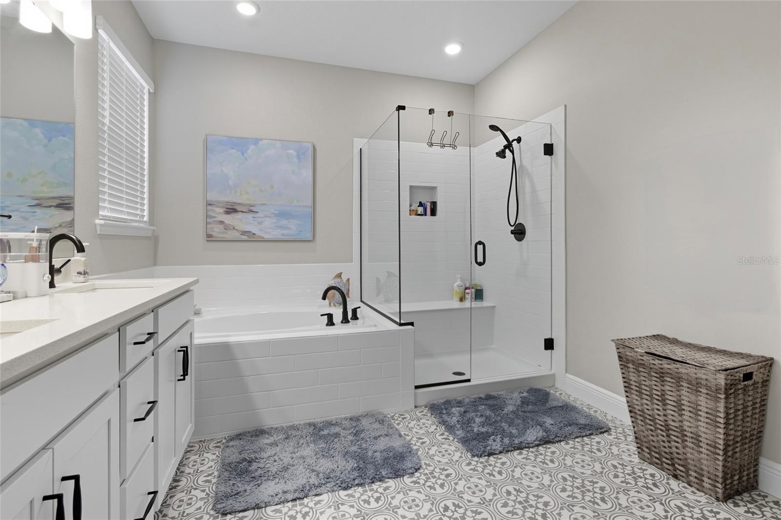 Image 32 of 43 For 5424 Arlington River Drive