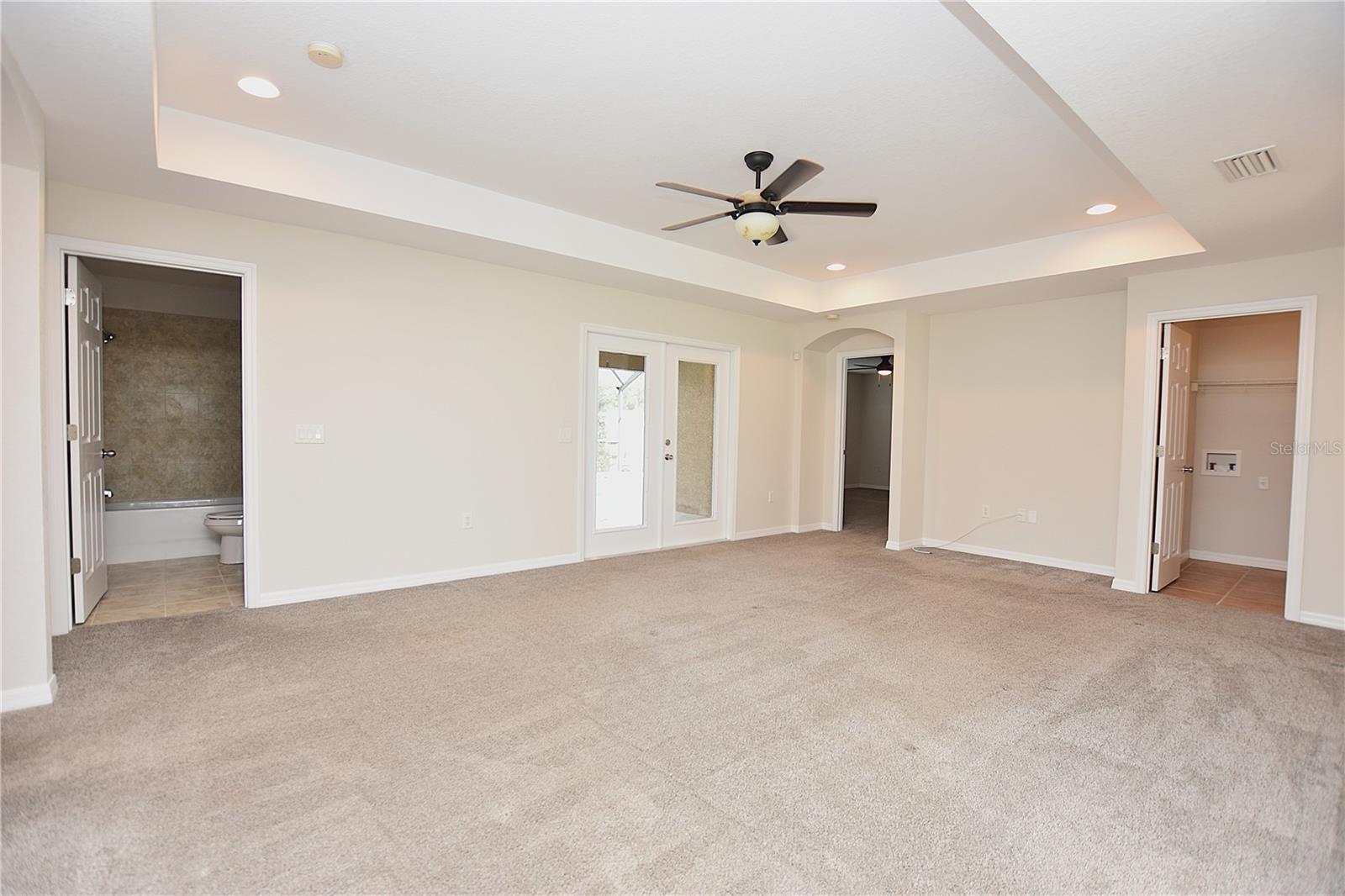 Image 10 of 43 For 5029 1st Street Se