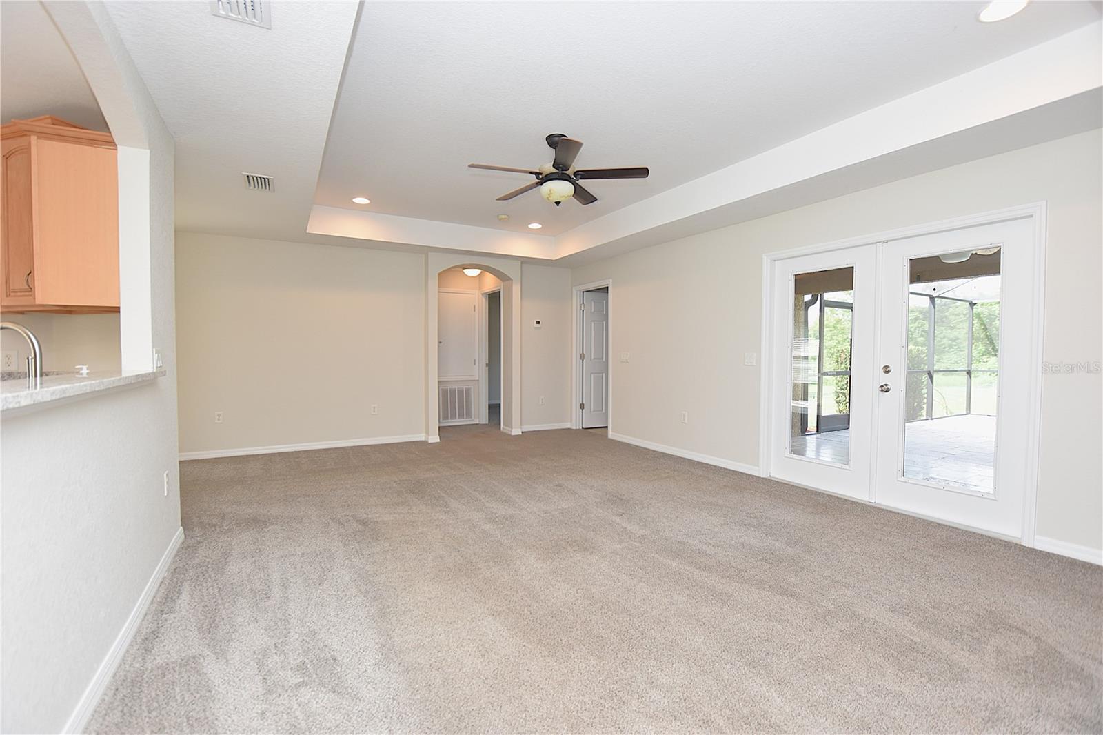 Image 12 of 43 For 5029 1st Street Se