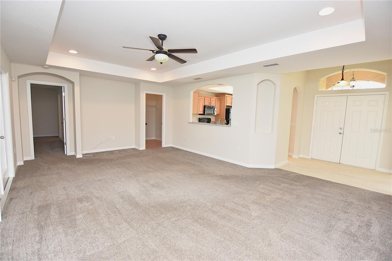 Image 14 of 43 For 5029 1st Street Se