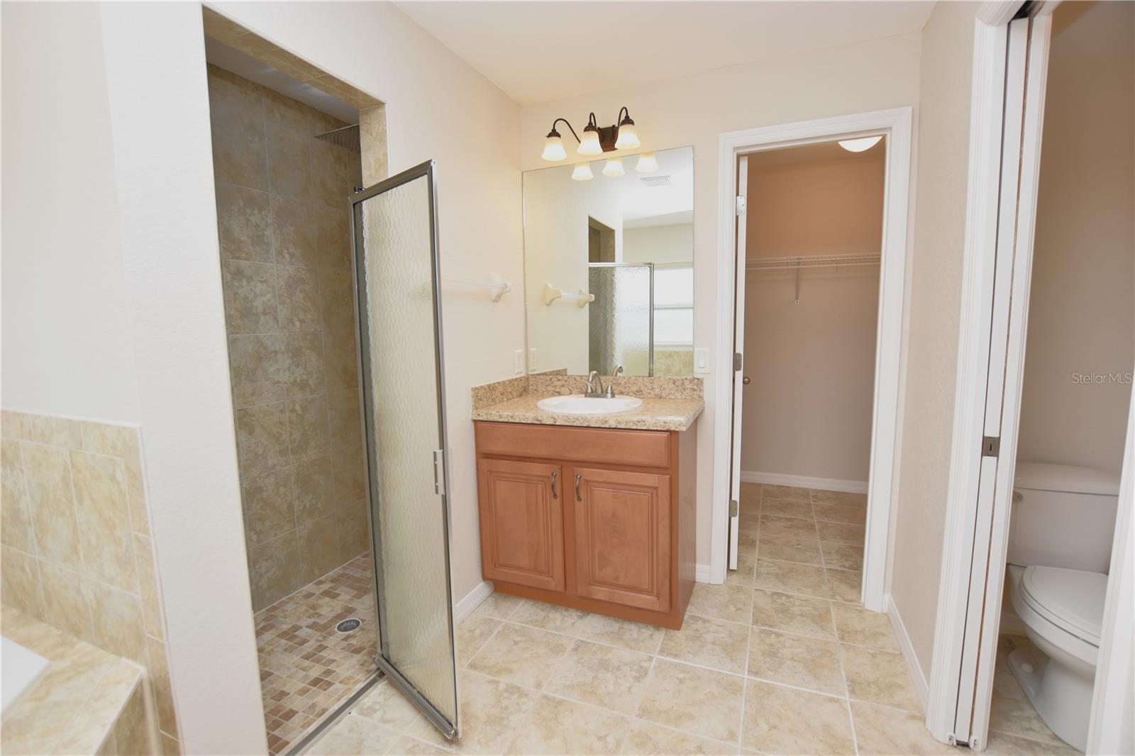 Image 22 of 43 For 5029 1st Street Se