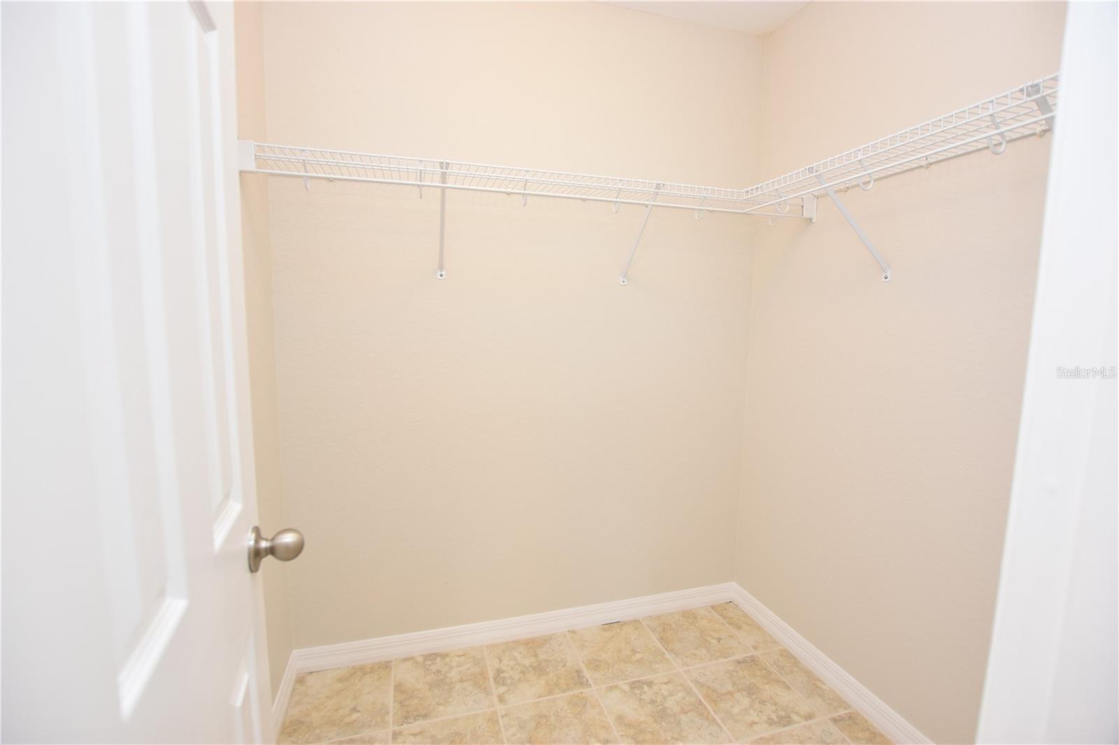 Image 23 of 43 For 5029 1st Street Se