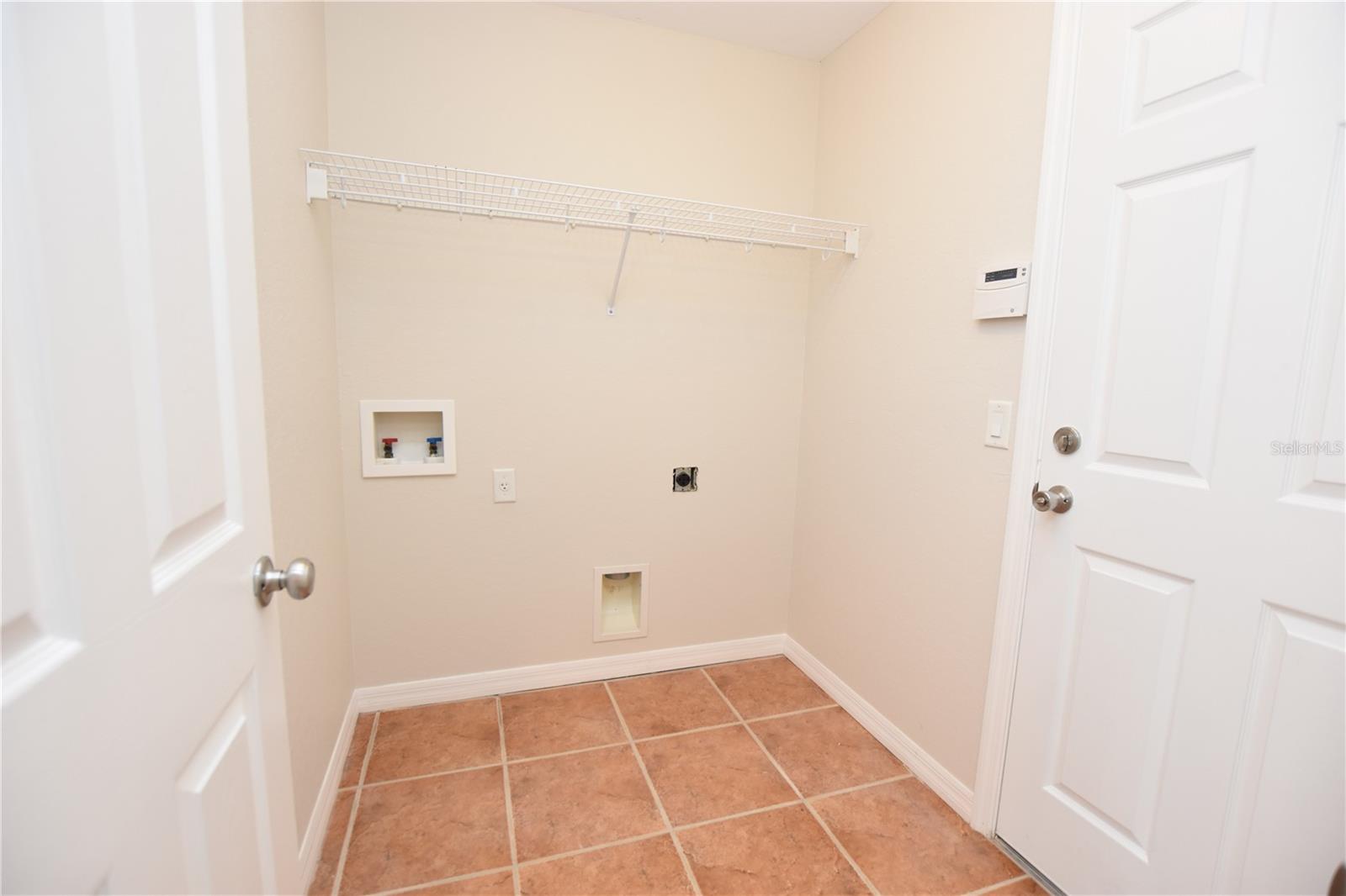 Image 31 of 43 For 5029 1st Street Se