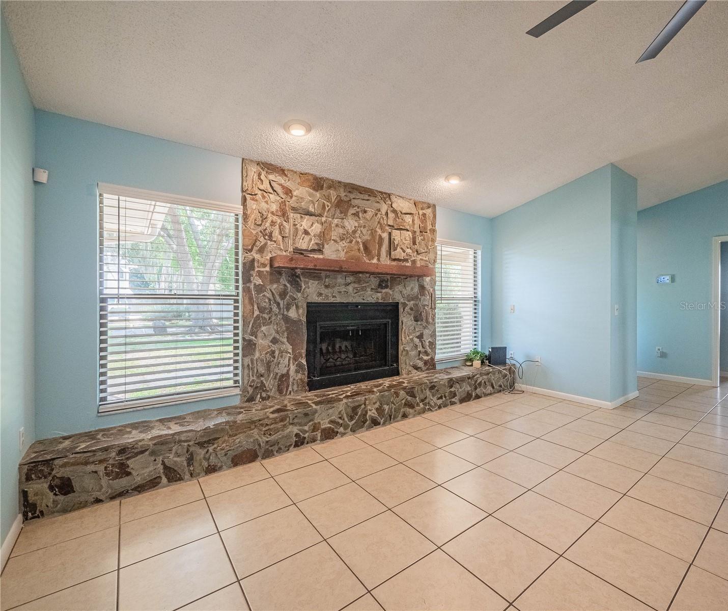Image 4 of 12 For 4232 Stonehenge Road