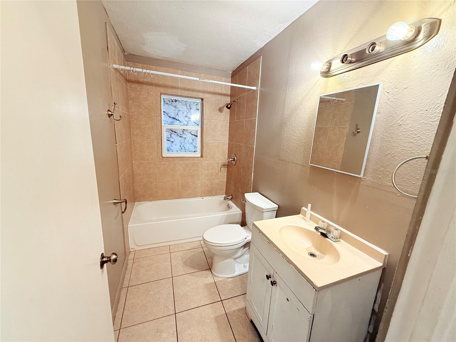 Image 8 of 15 For 342 Jewell Street