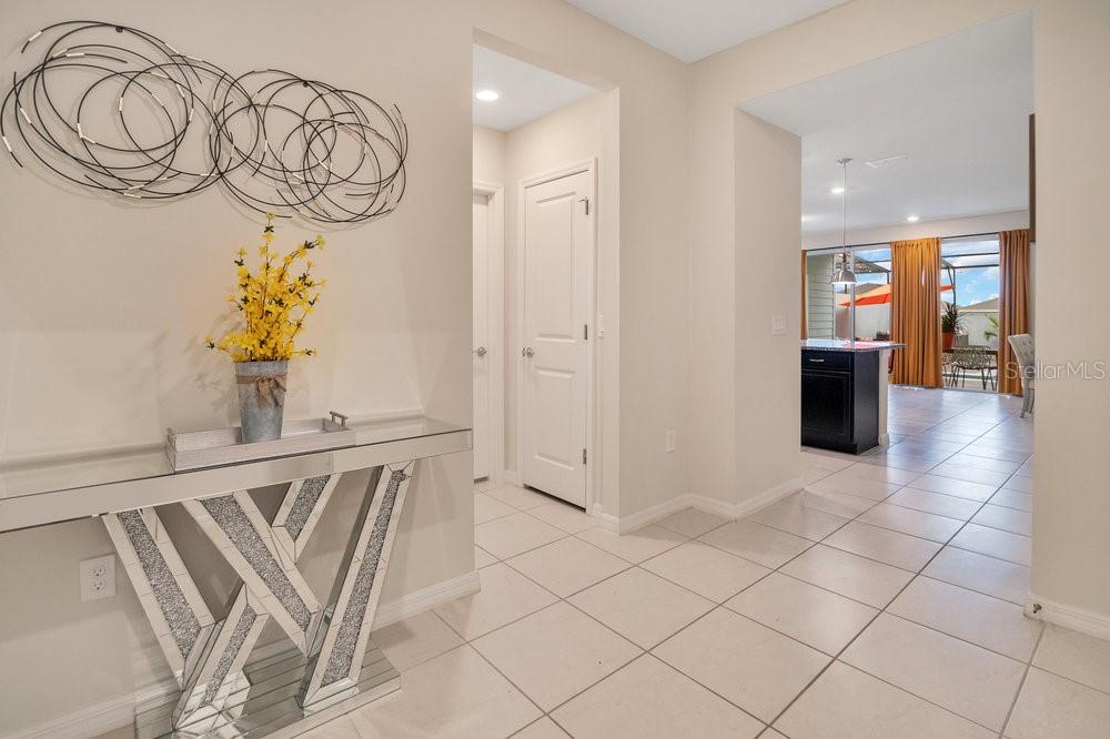 Image 10 of 39 For 3713 Pacific Lane
