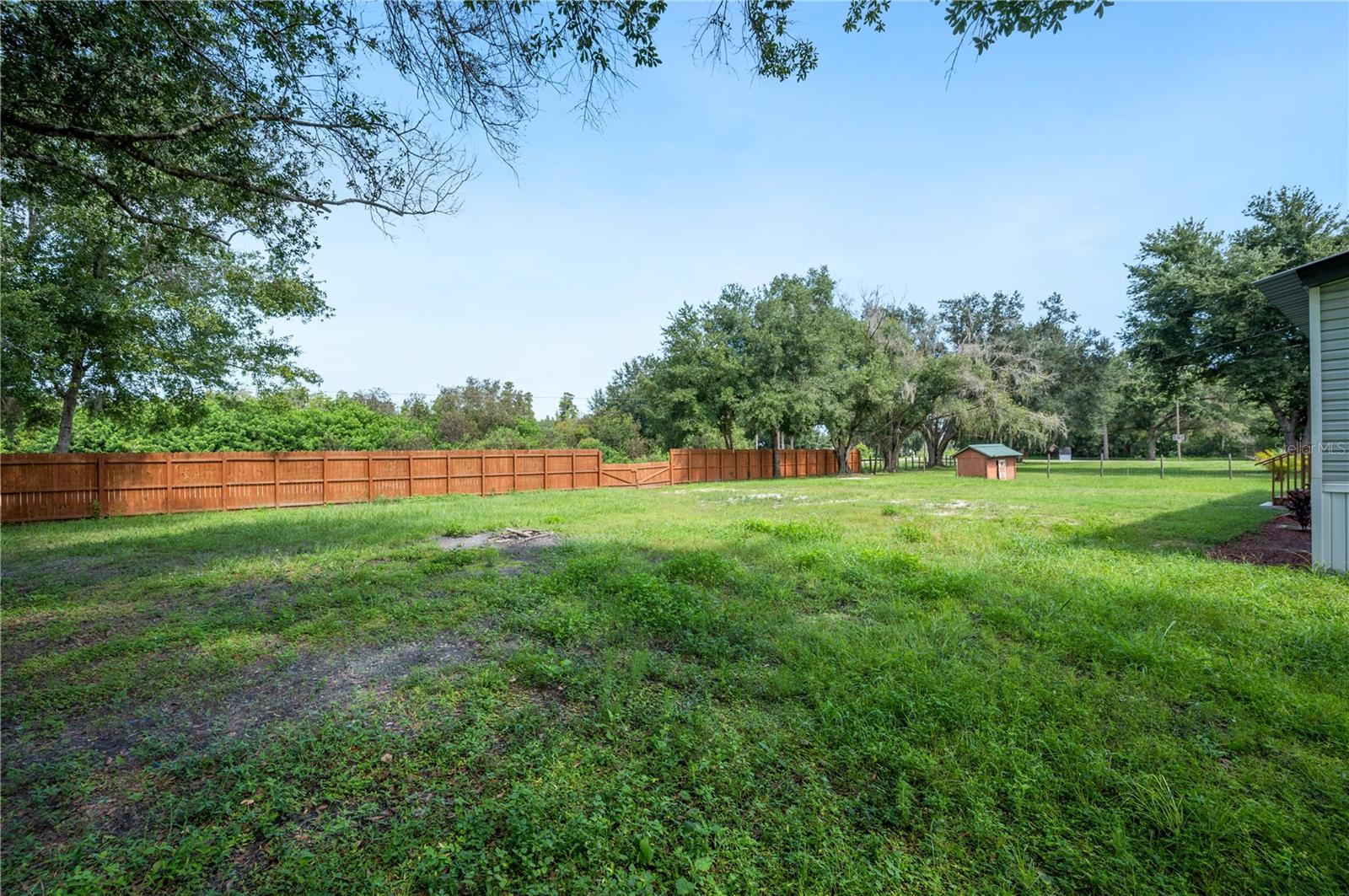 Image 24 of 33 For 4129 Woodsridge Drive
