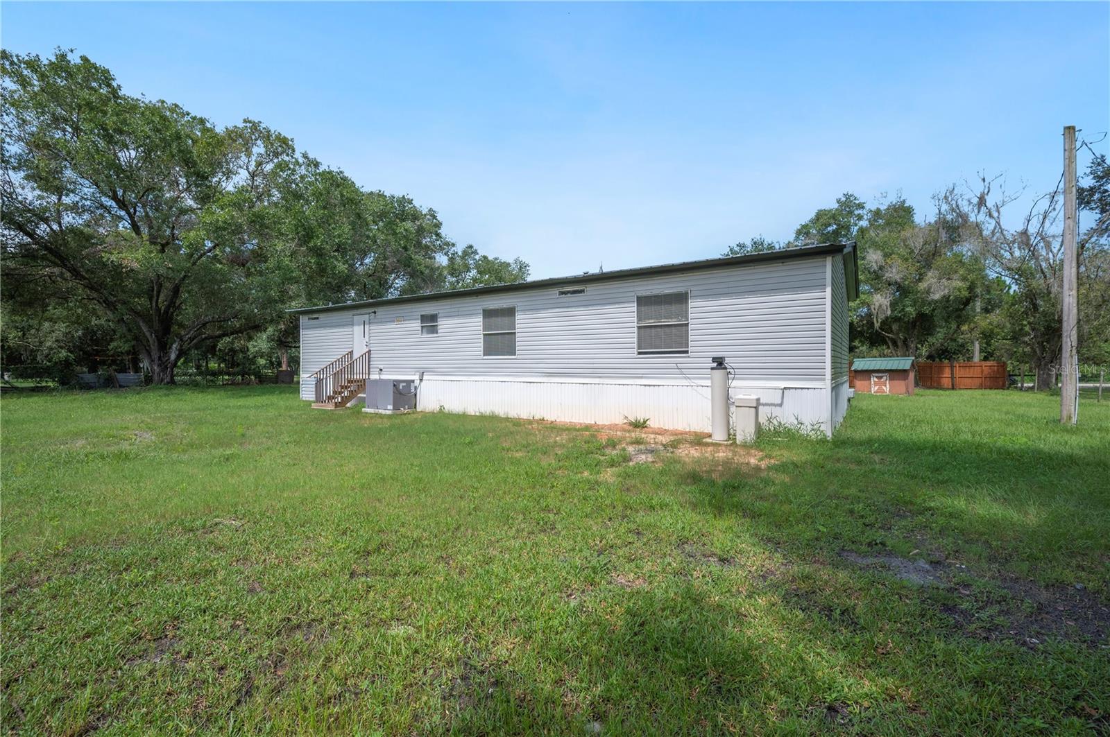 Image 25 of 33 For 4129 Woodsridge Drive