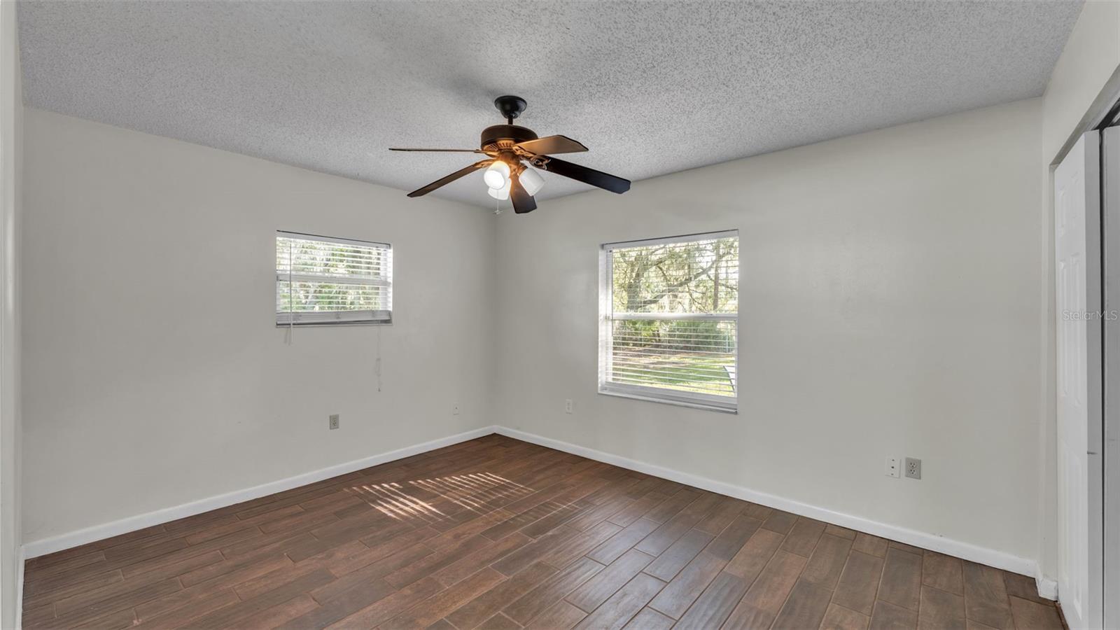 Image 22 of 48 For 3050 Cross Fox Drive