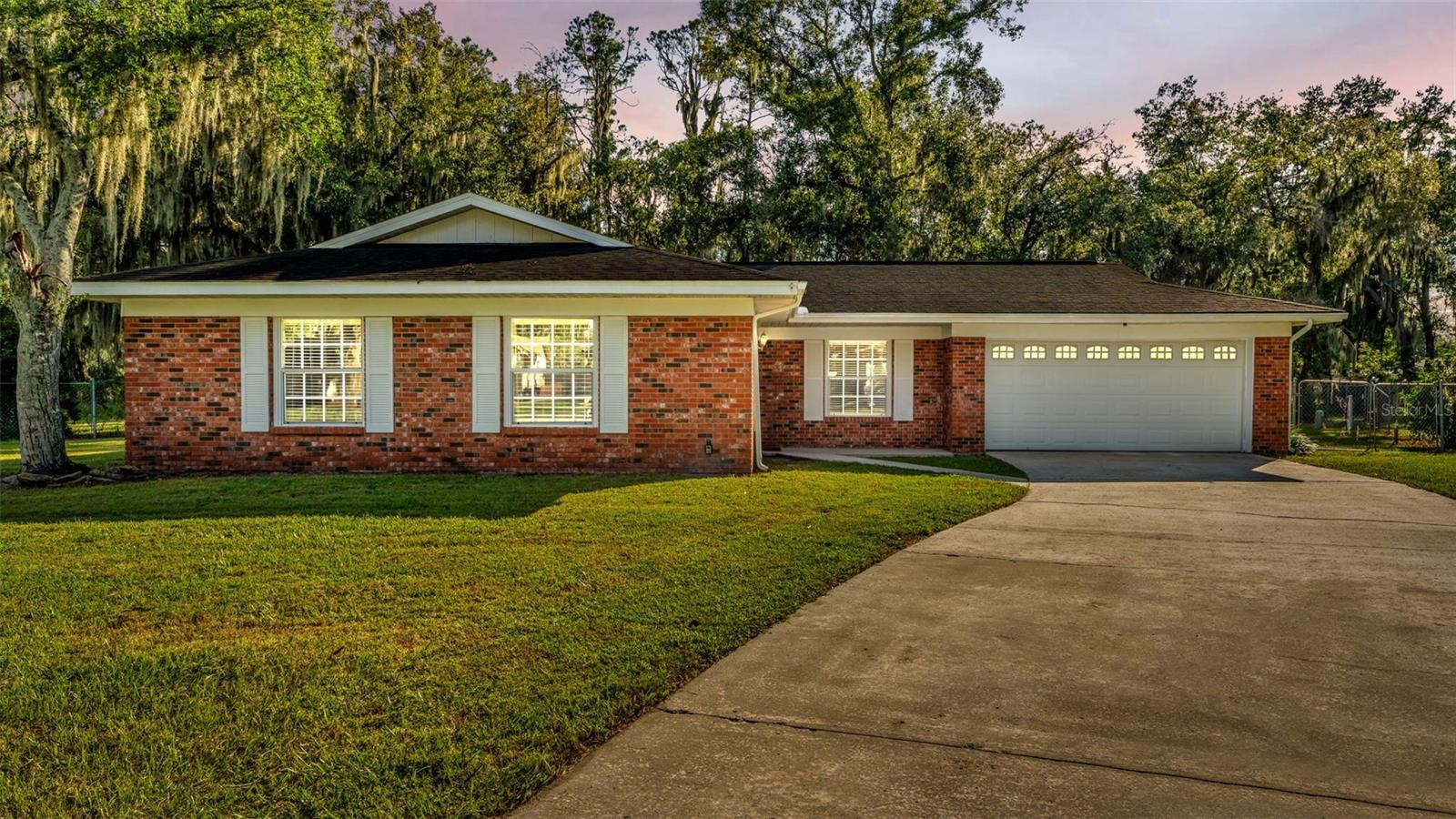 Image 3 of 48 For 3050 Cross Fox Drive