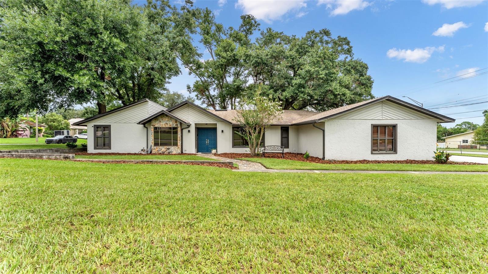 Image 3 of 39 For 724 Palmore Court