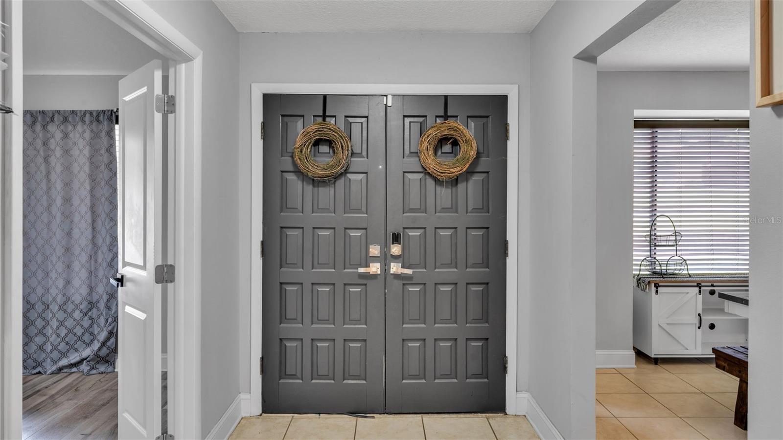 Image 4 of 39 For 724 Palmore Court