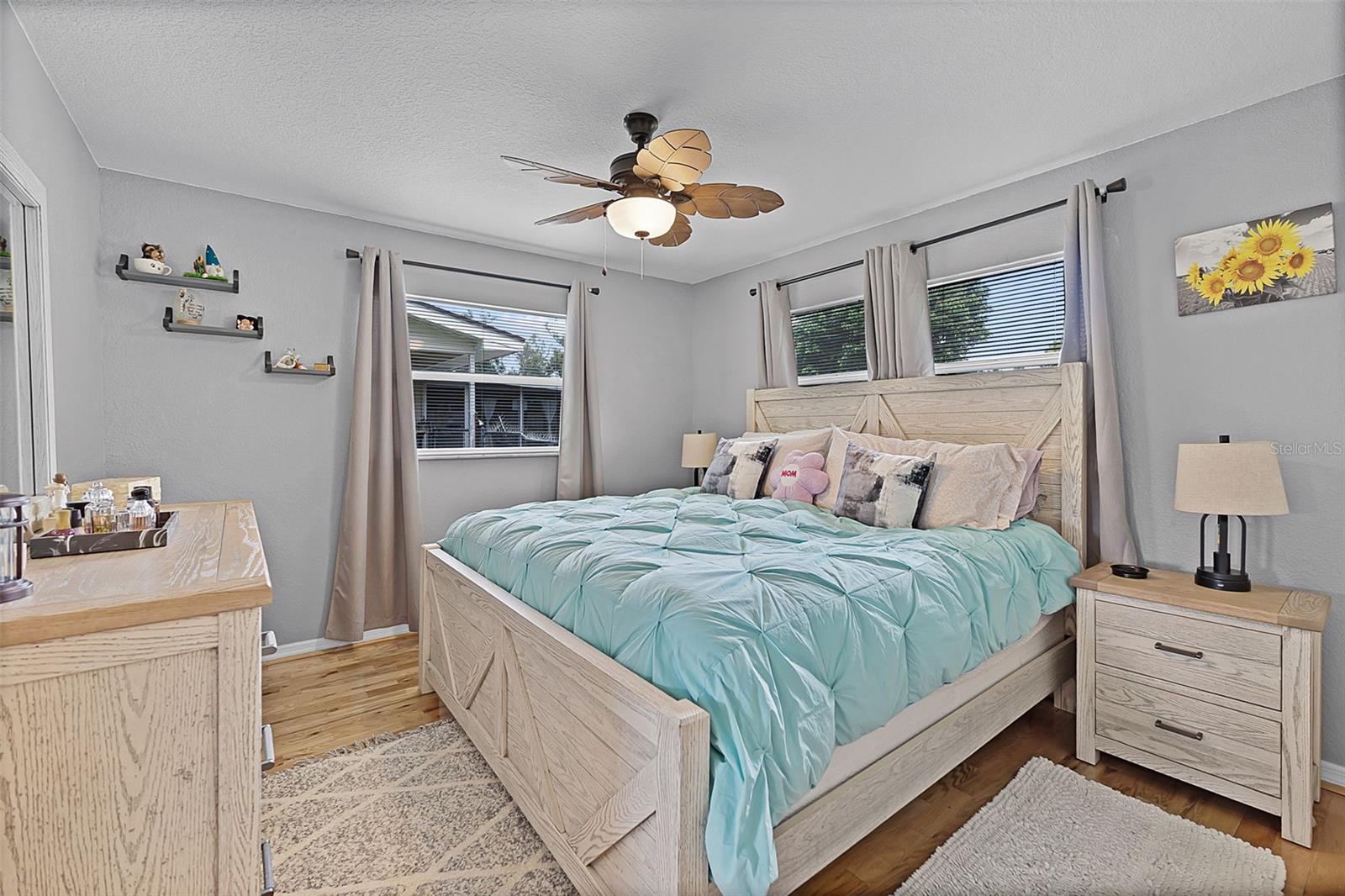 Image 12 of 24 For 616 Solana Street