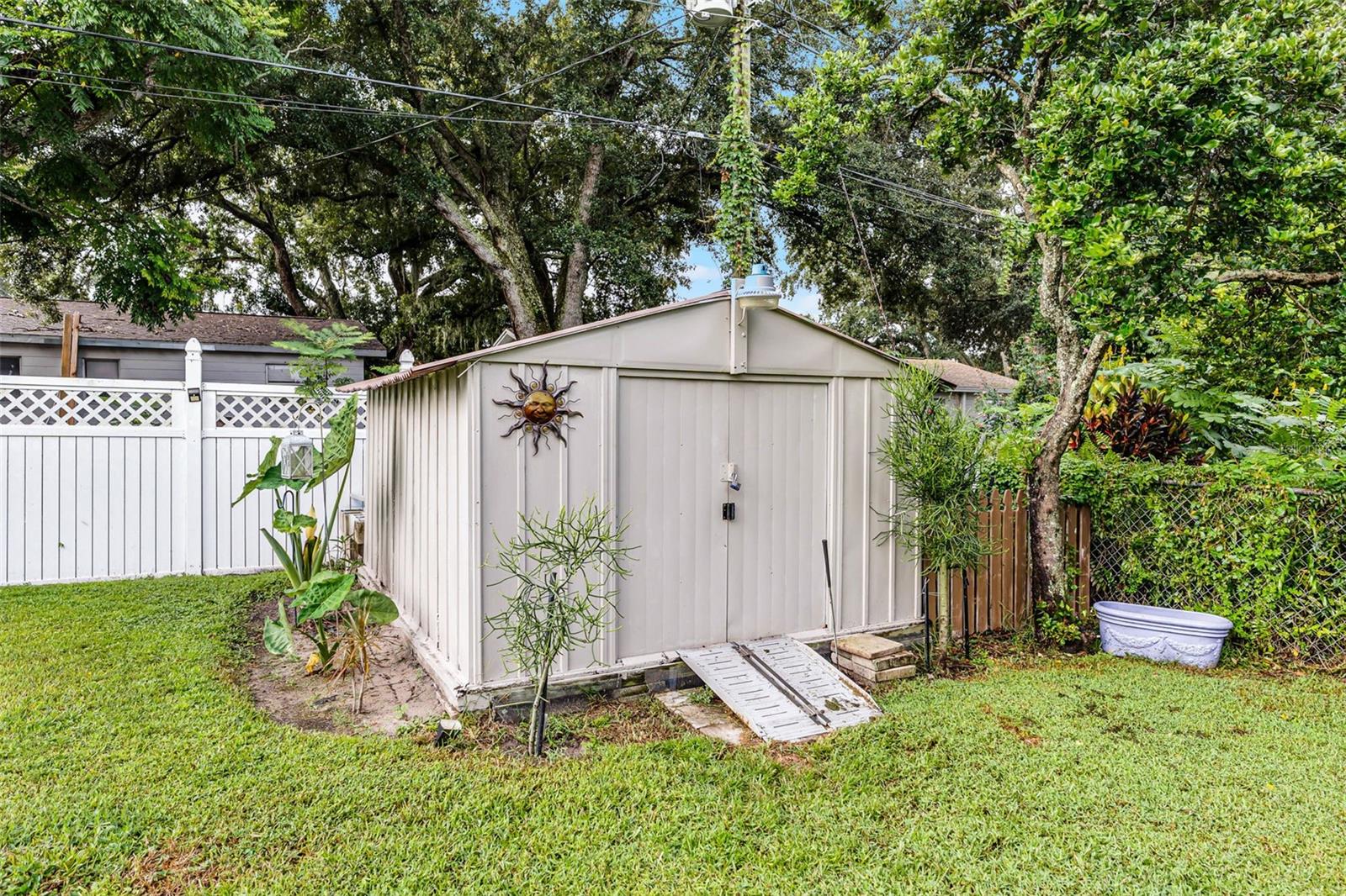 Image 20 of 24 For 616 Solana Street