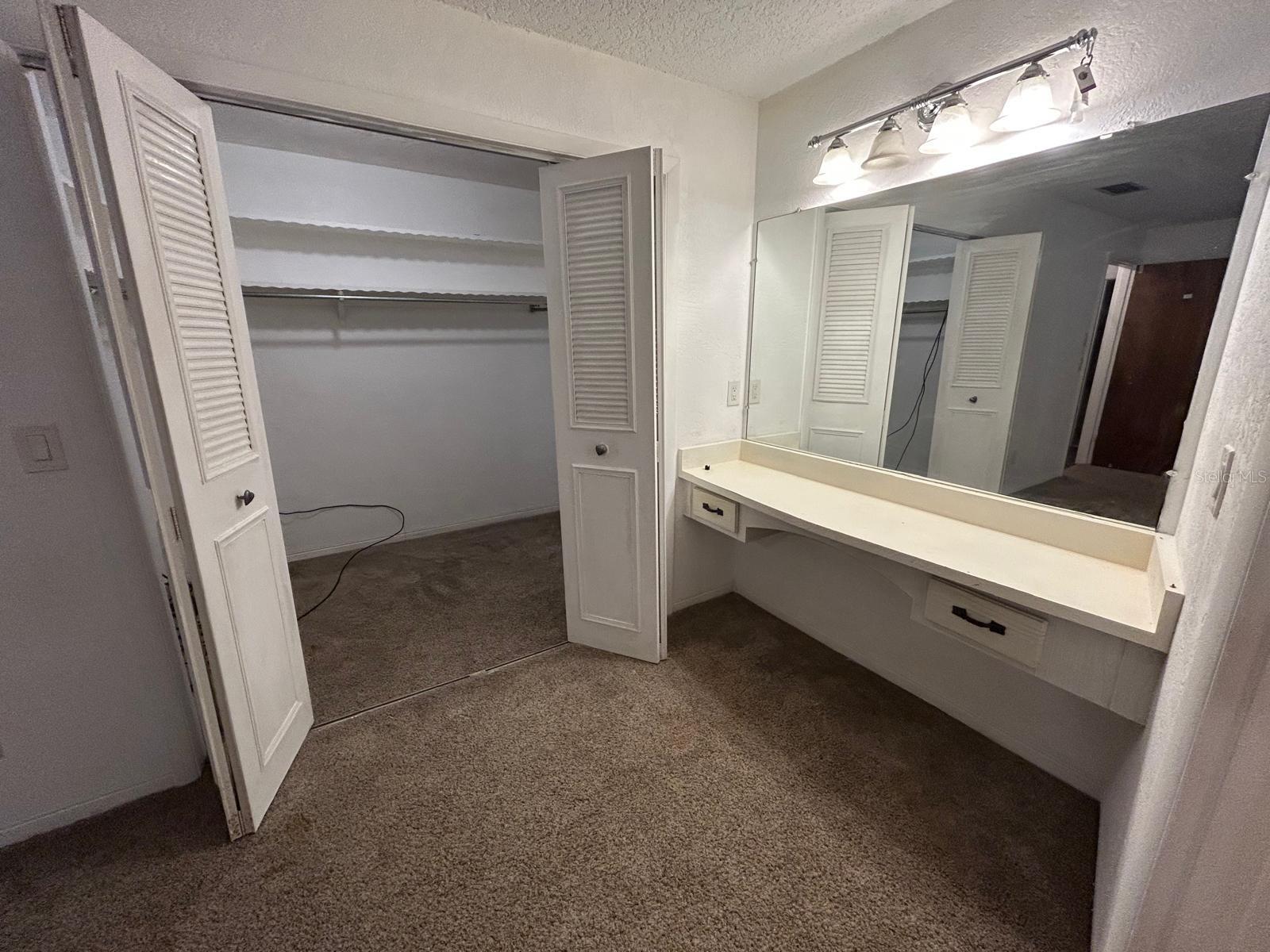 Image 13 of 35 For 1079 Alladin