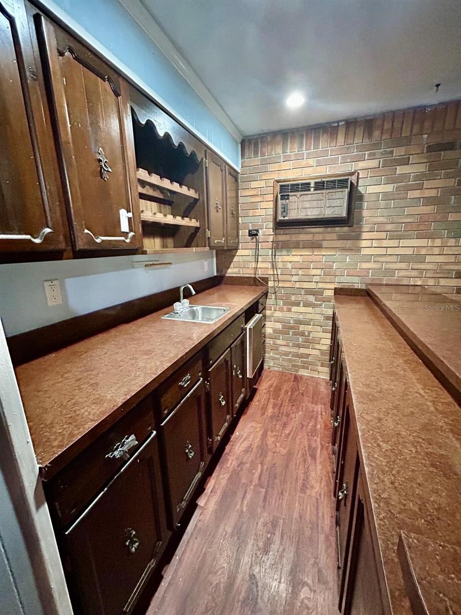 Image 18 of 35 For 1079 Alladin