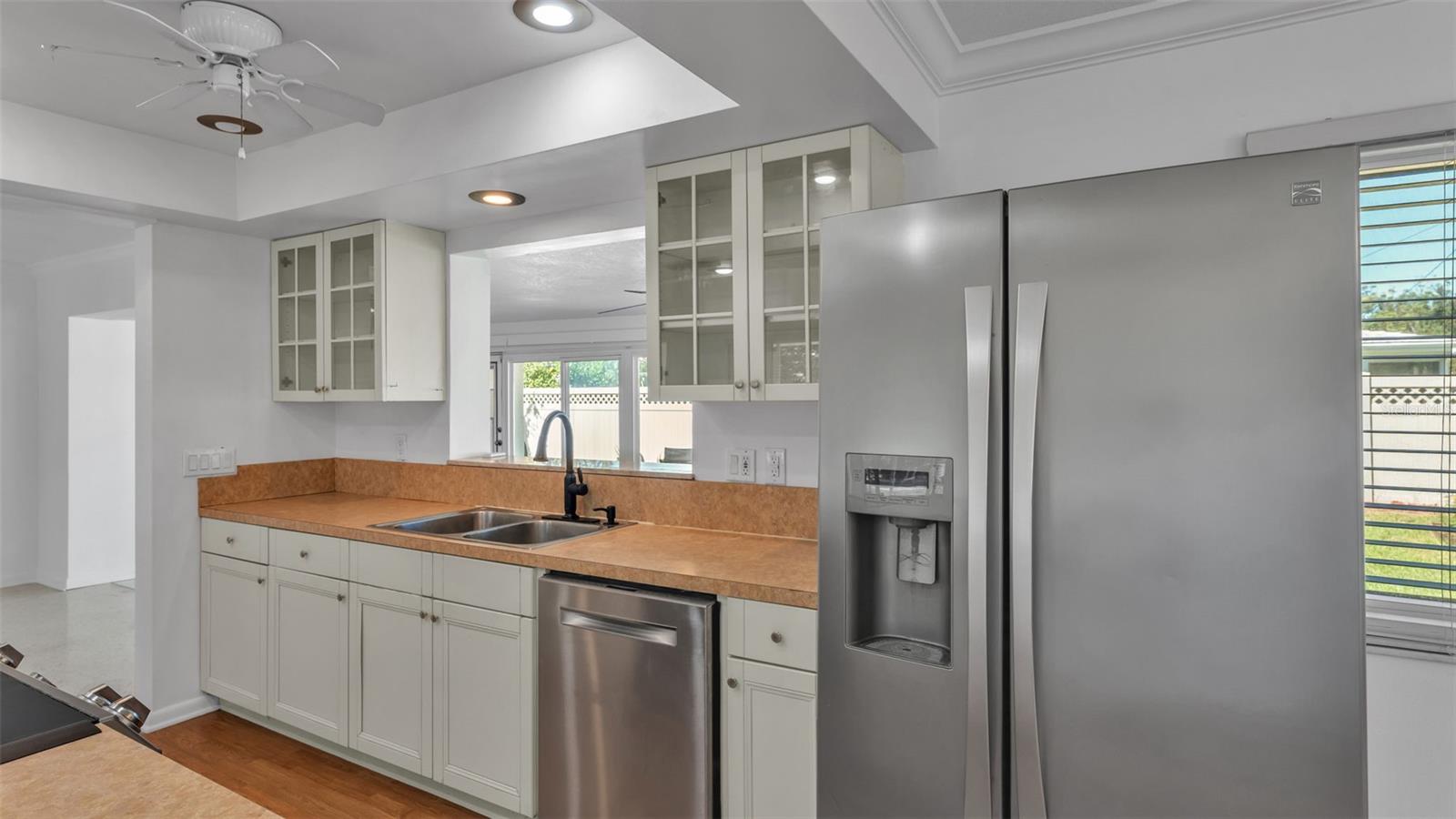 Image 11 of 52 For 2352 Rutland Lane