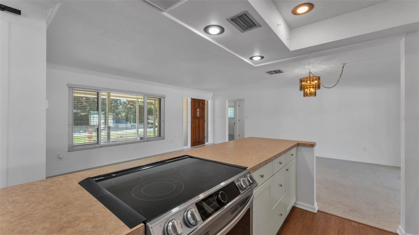 Image 13 of 52 For 2352 Rutland Lane