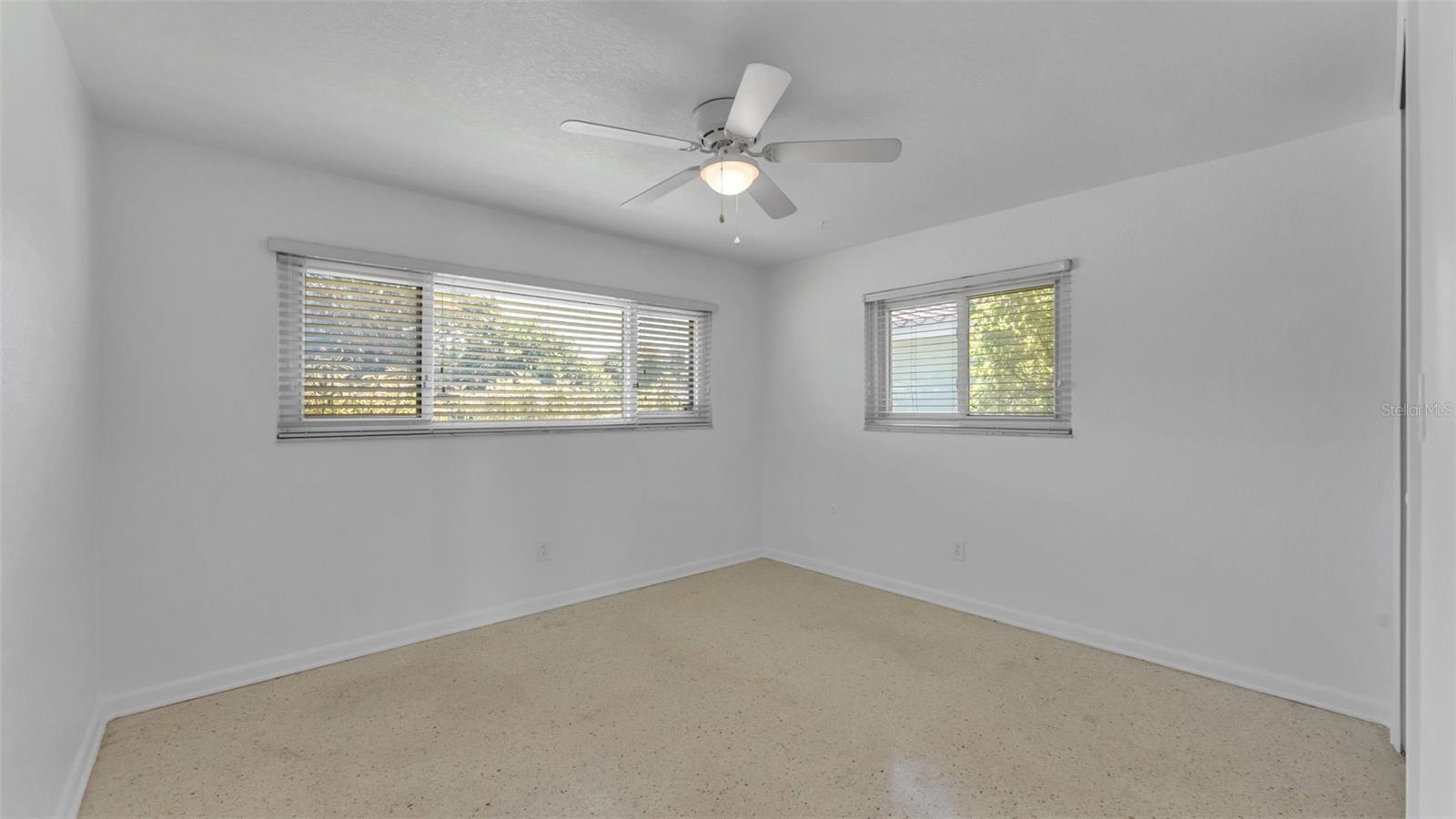 Image 23 of 52 For 2352 Rutland Lane