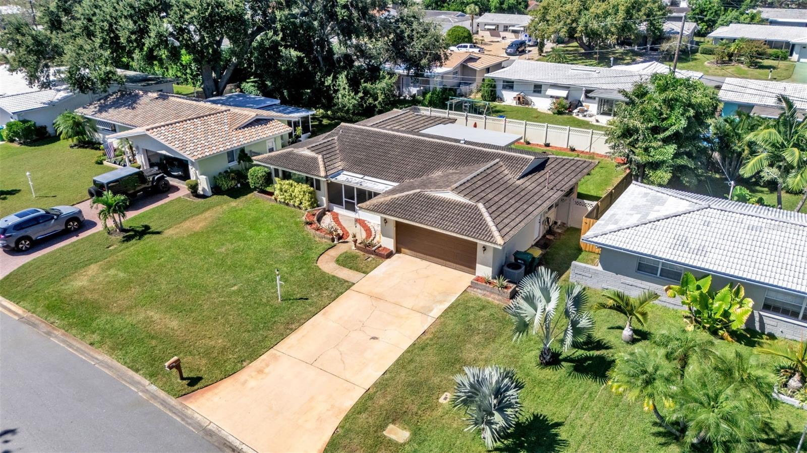 Image 3 of 52 For 2352 Rutland Lane