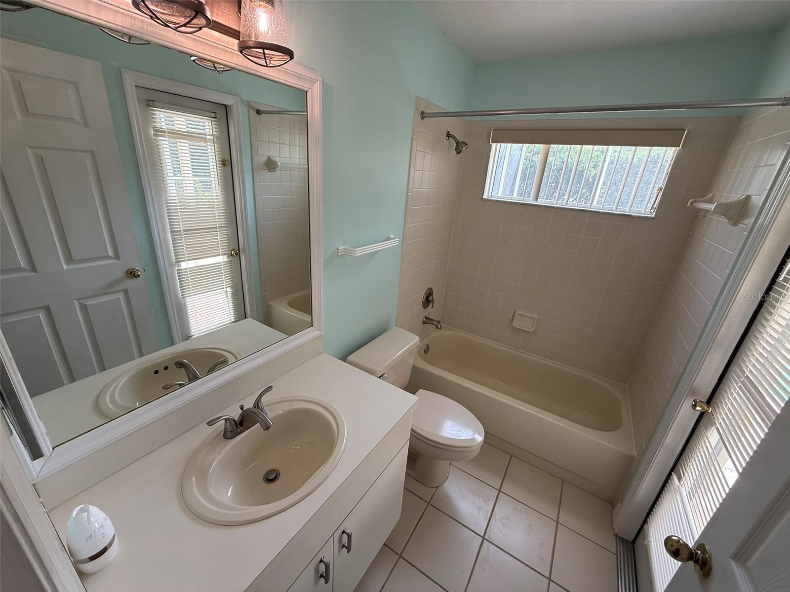Image 17 of 23 For 3522 Autumn Glen Drive