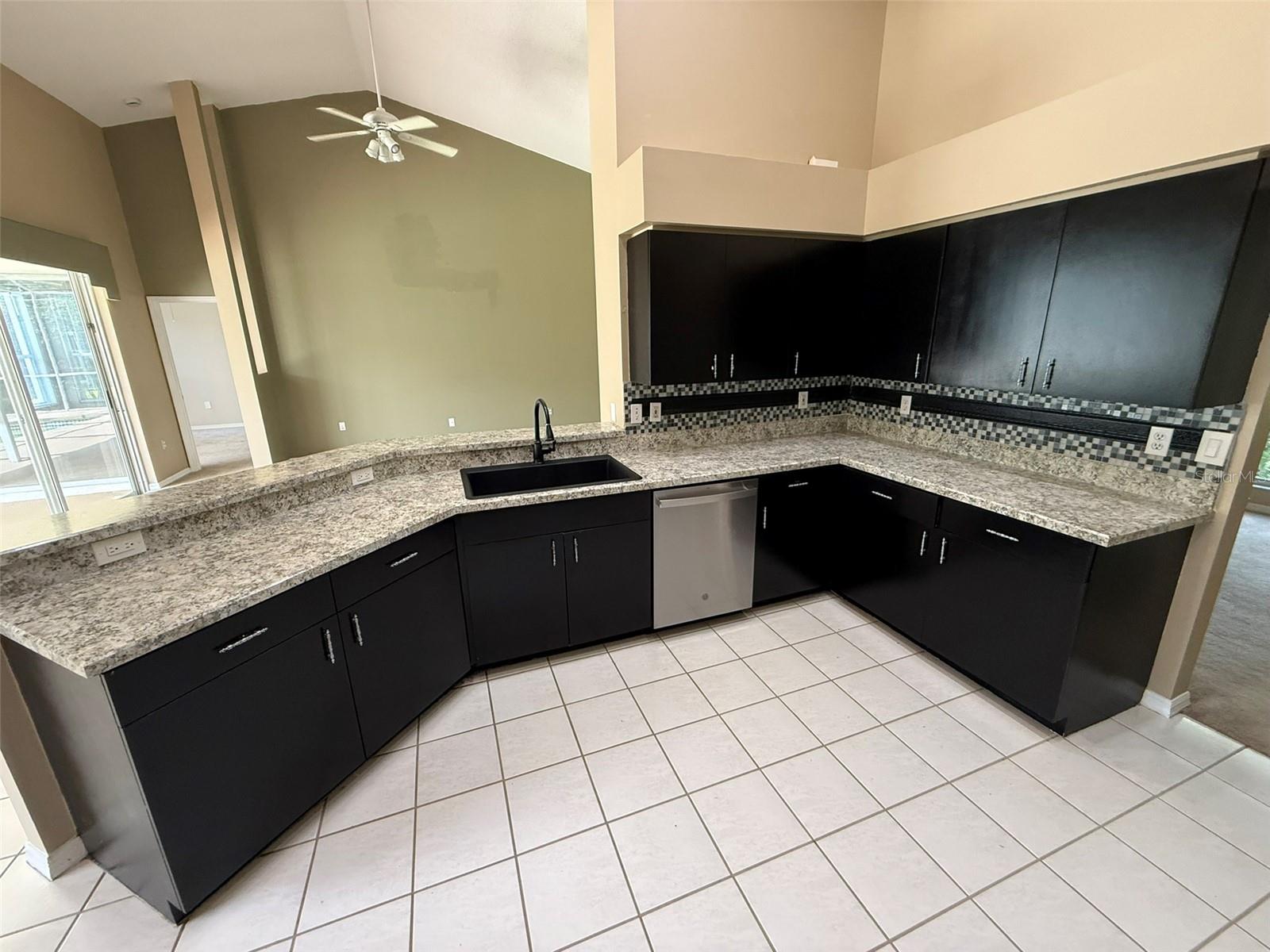Image 6 of 23 For 3522 Autumn Glen Drive